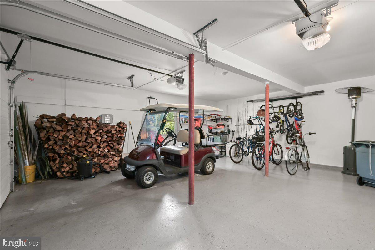 GIBSON ISLAND - Residential