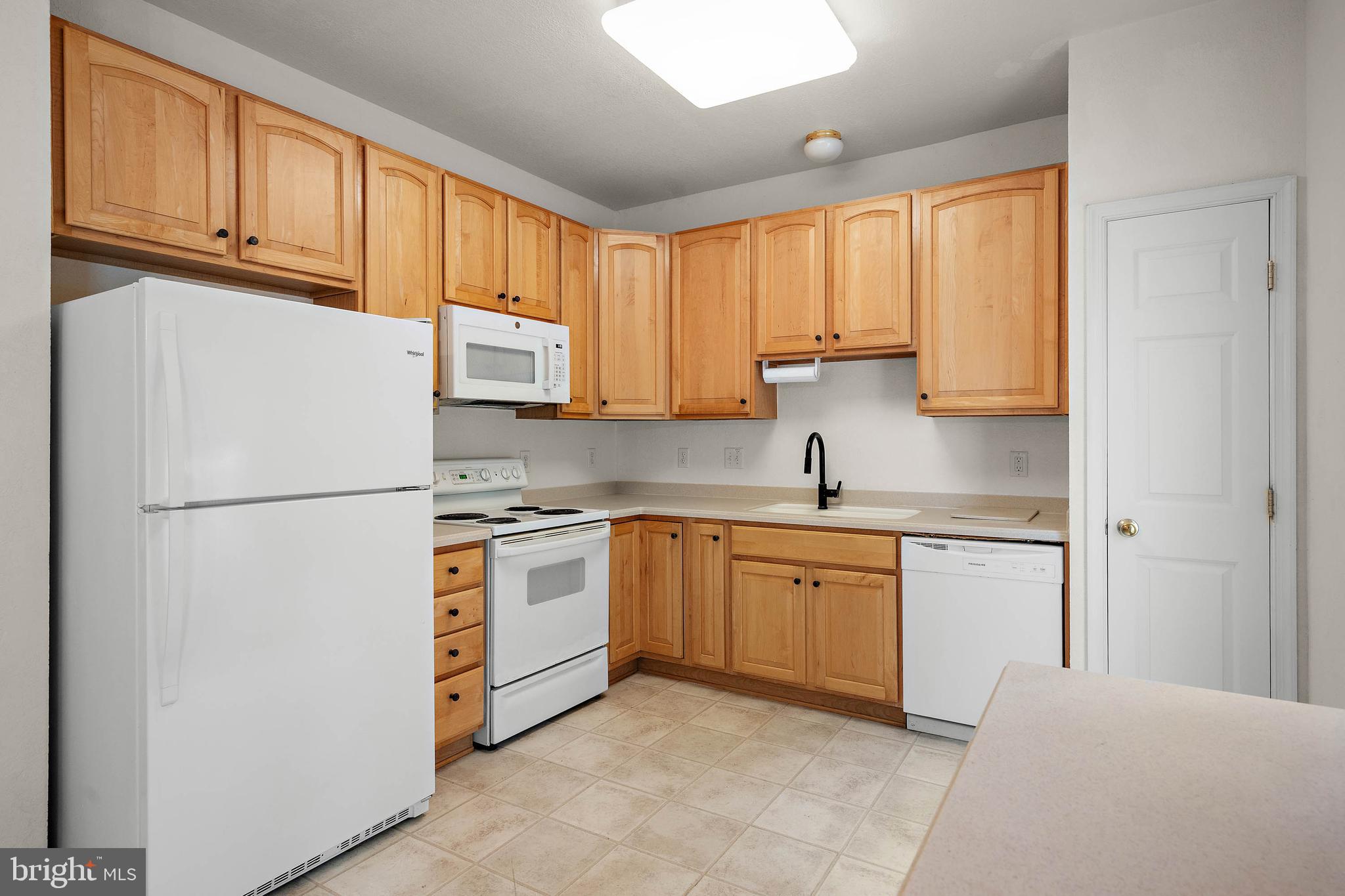 39688 SUNRISE COURT 738