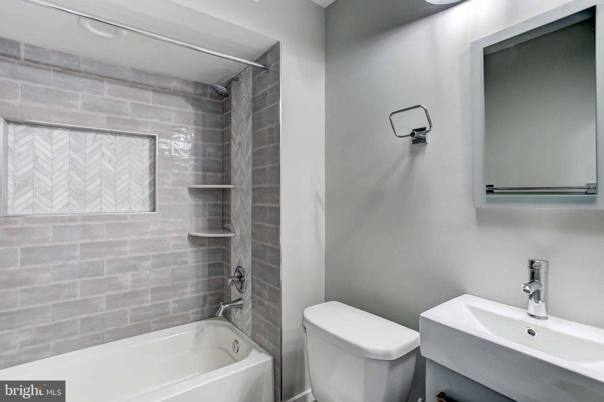 FEDERAL HILL HISTORIC DISTRICT - Residential Lease