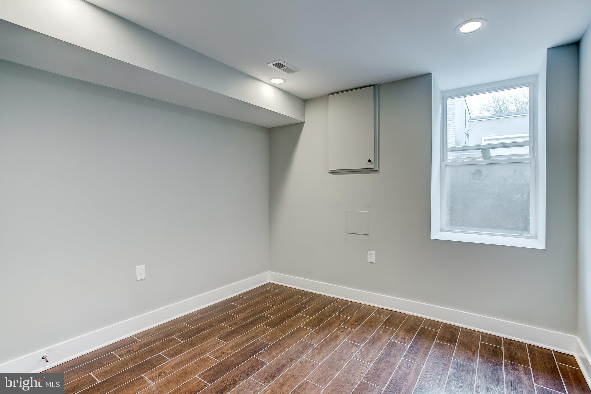 FEDERAL HILL HISTORIC DISTRICT - Residential Lease