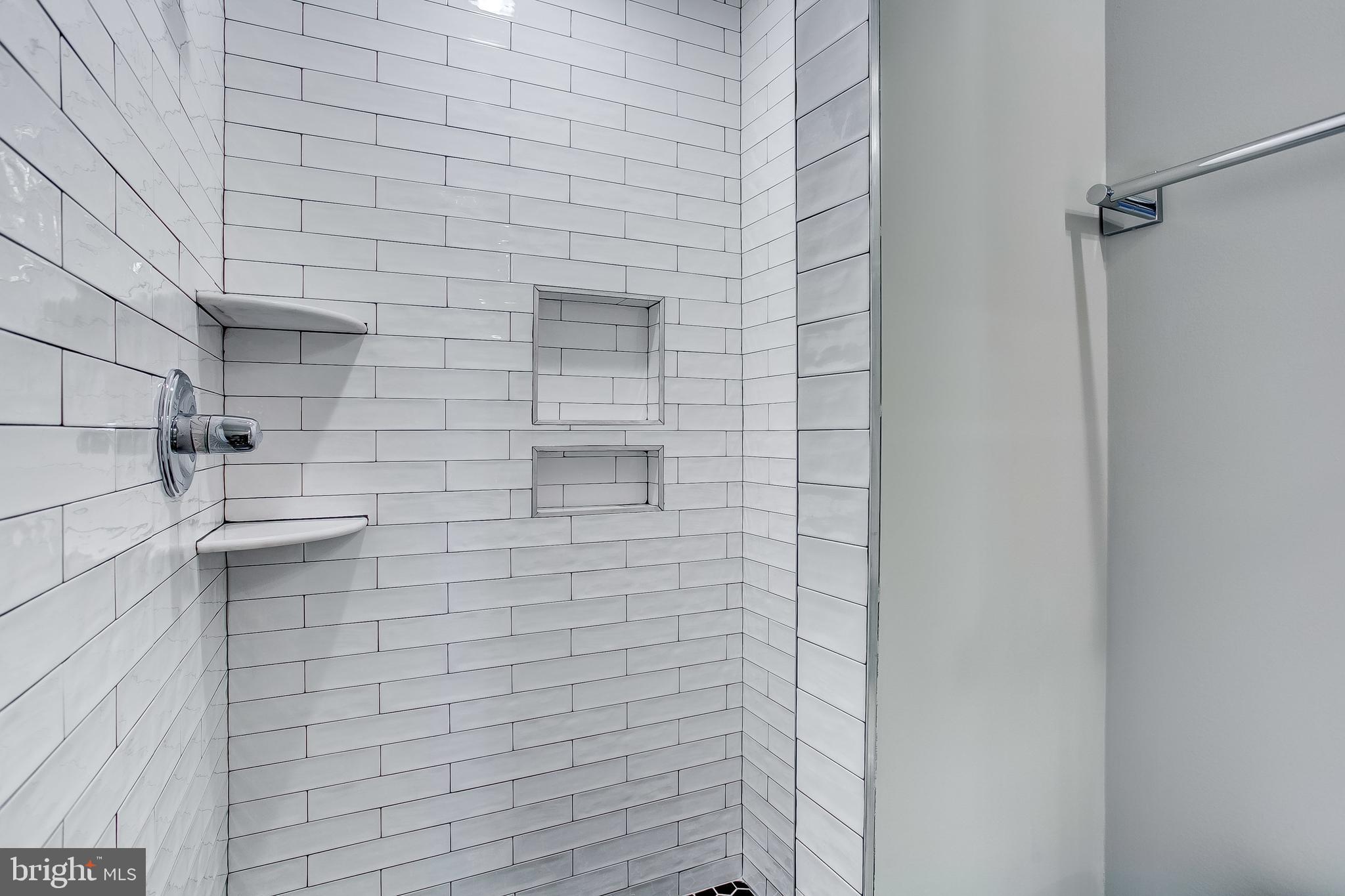 FEDERAL HILL HISTORIC DISTRICT - Residential Lease