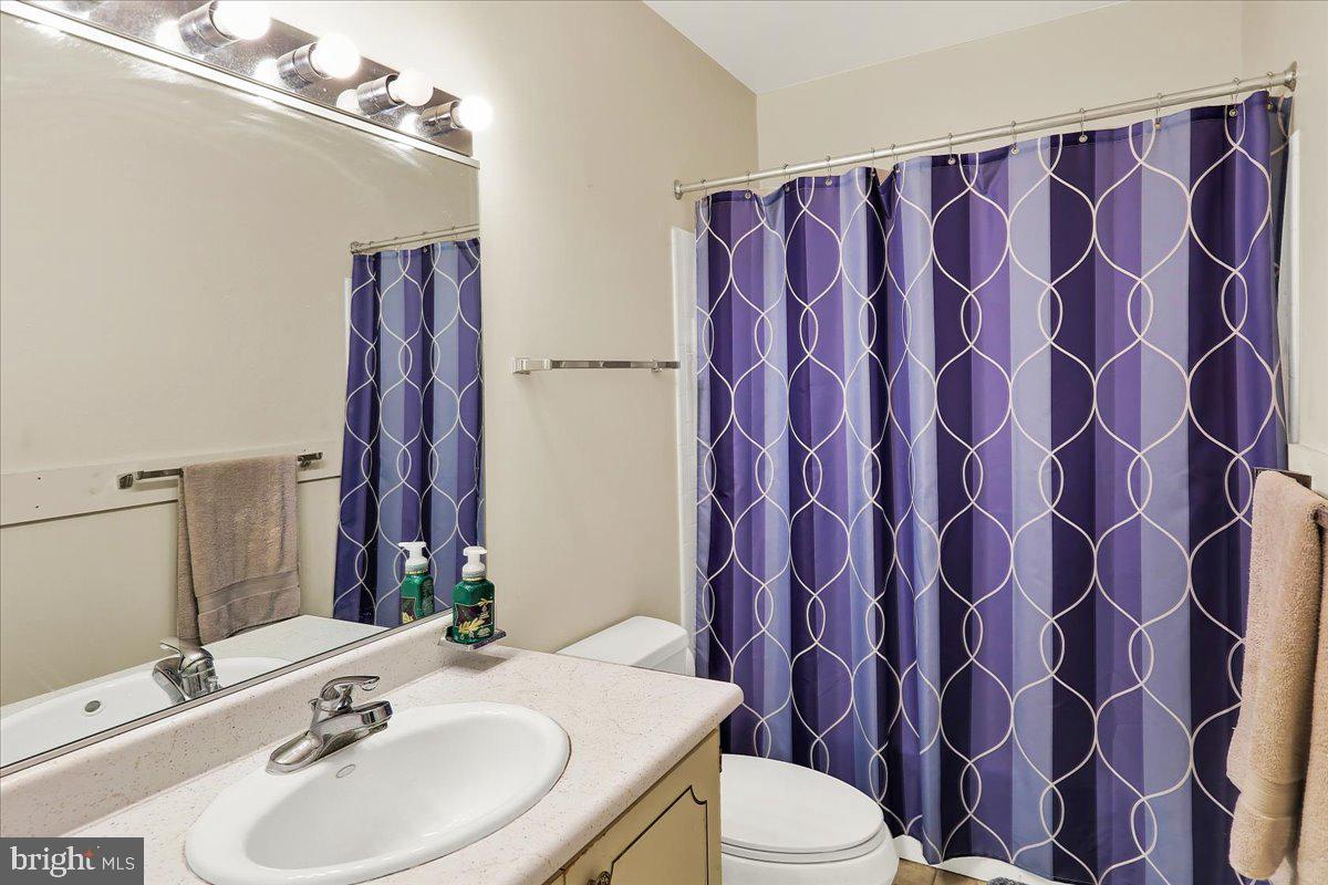 CRESTWOOD - Residential