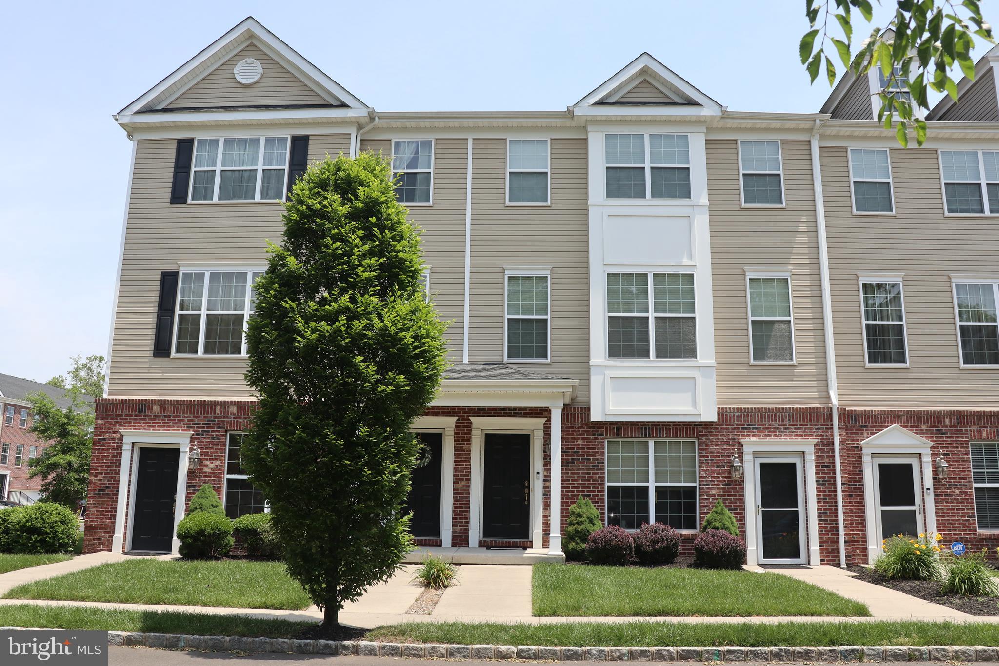 178 CREEKSIDE WAY