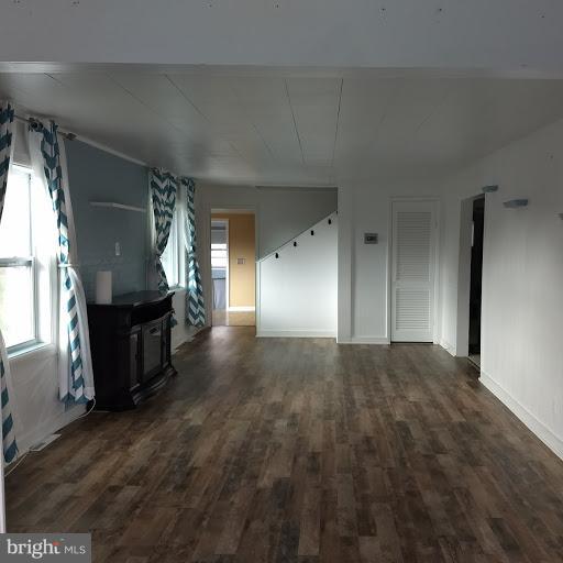 CARVEL BEACH - Residential