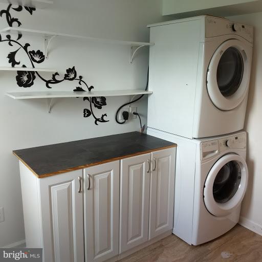 CARVEL BEACH - Residential