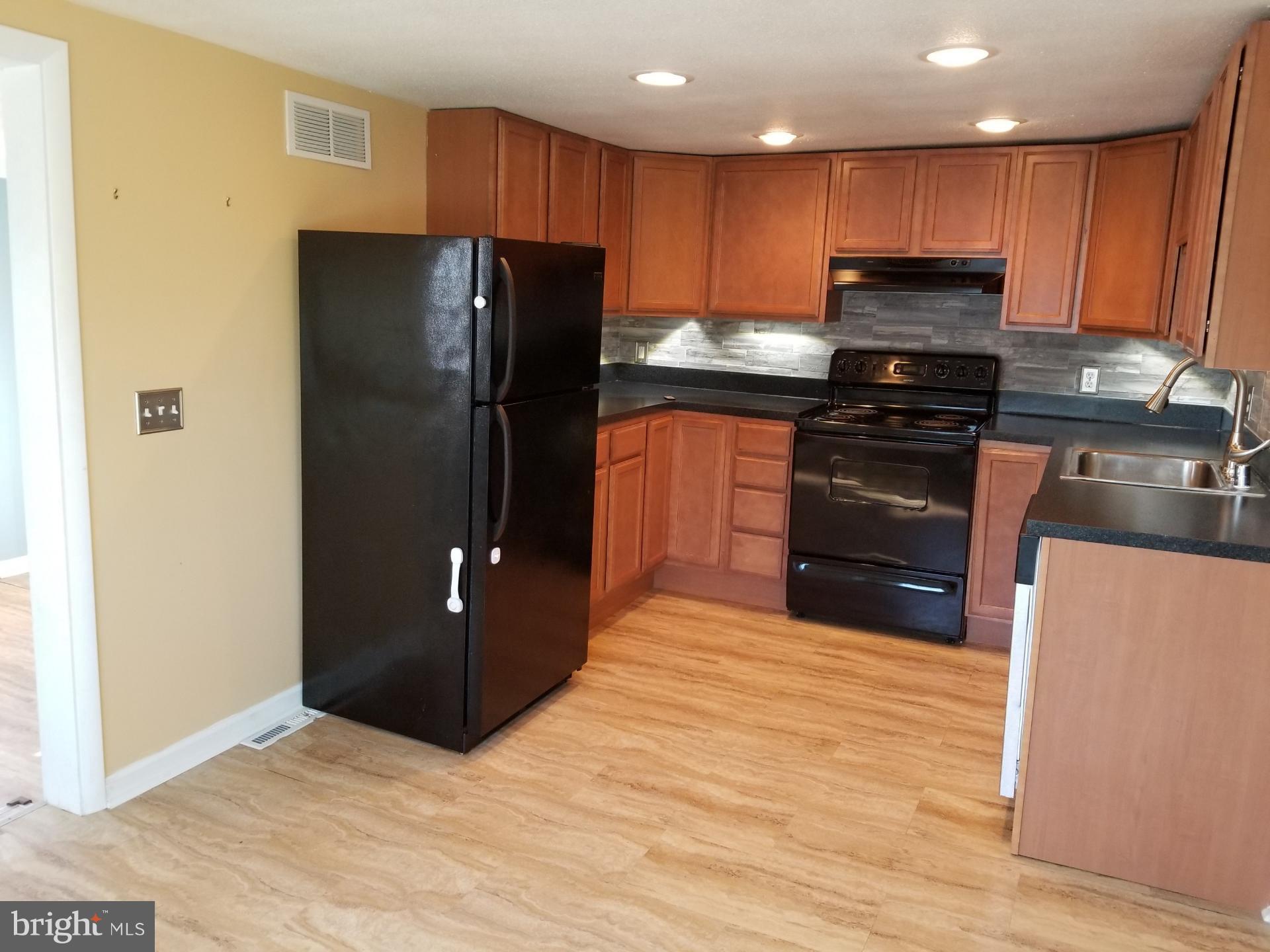 CARVEL BEACH - Residential