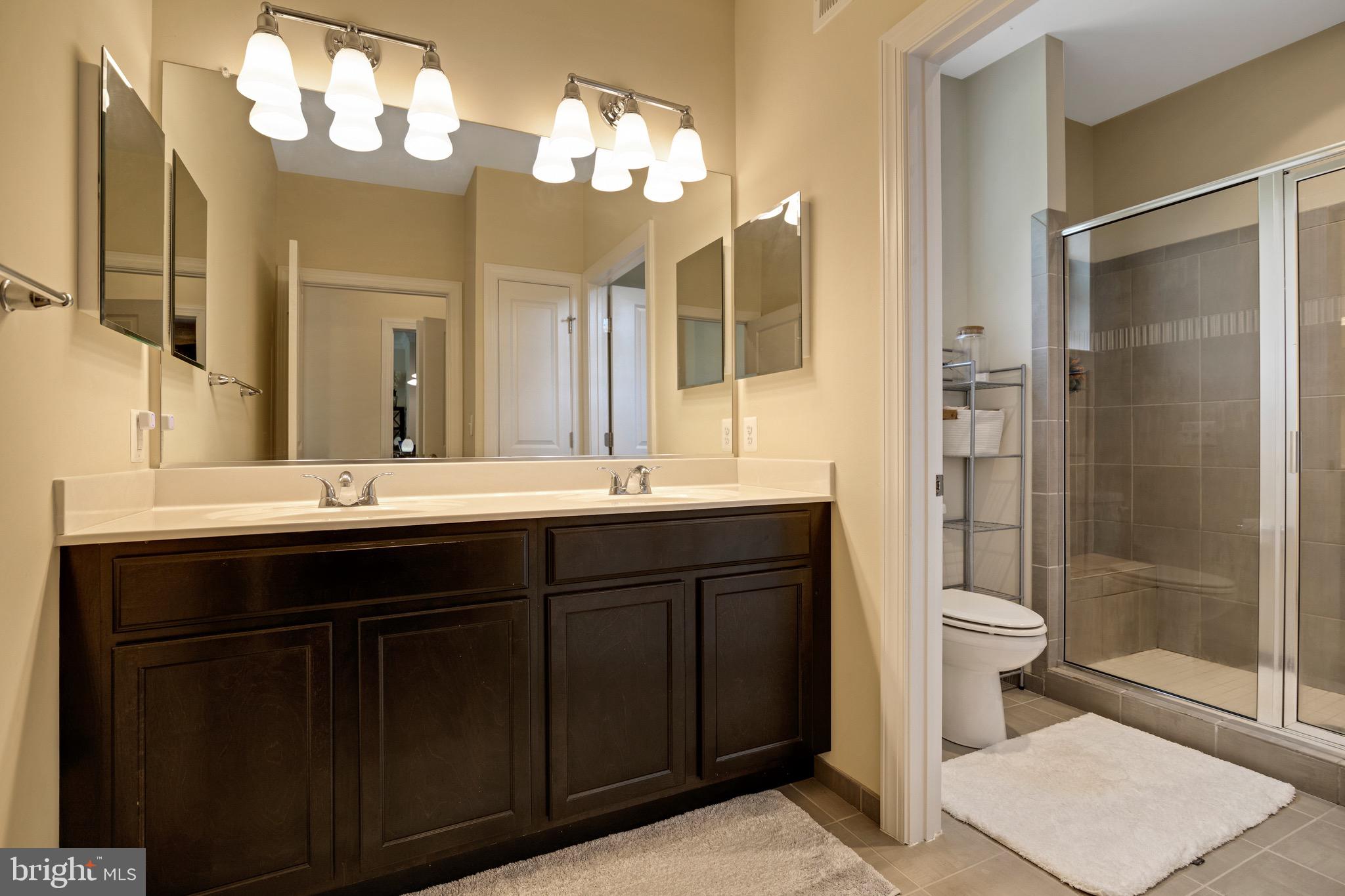 THE VILLAGES OF STEEPLECHASE - Residential Lease