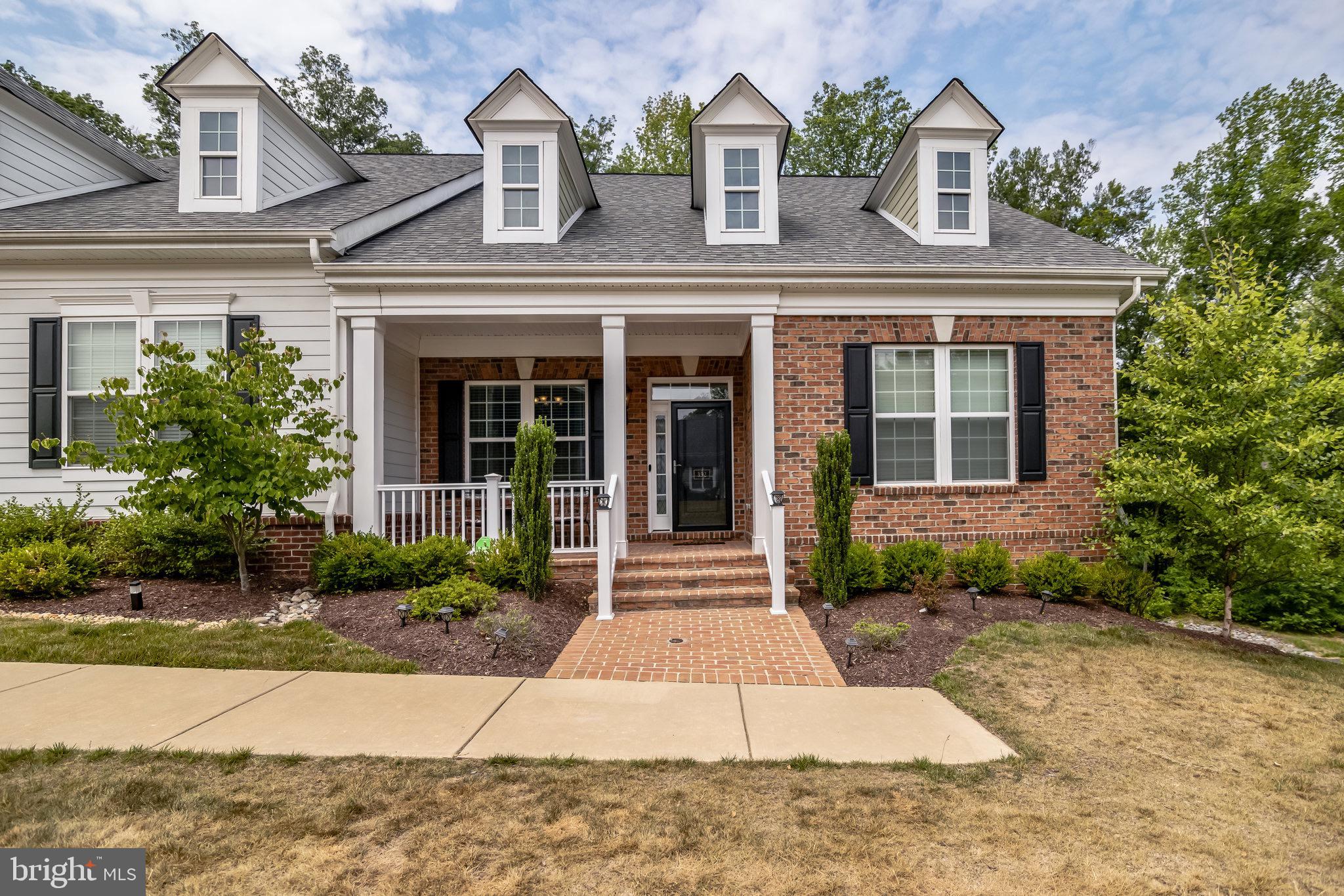 THE VILLAGES OF STEEPLECHASE - Residential Lease