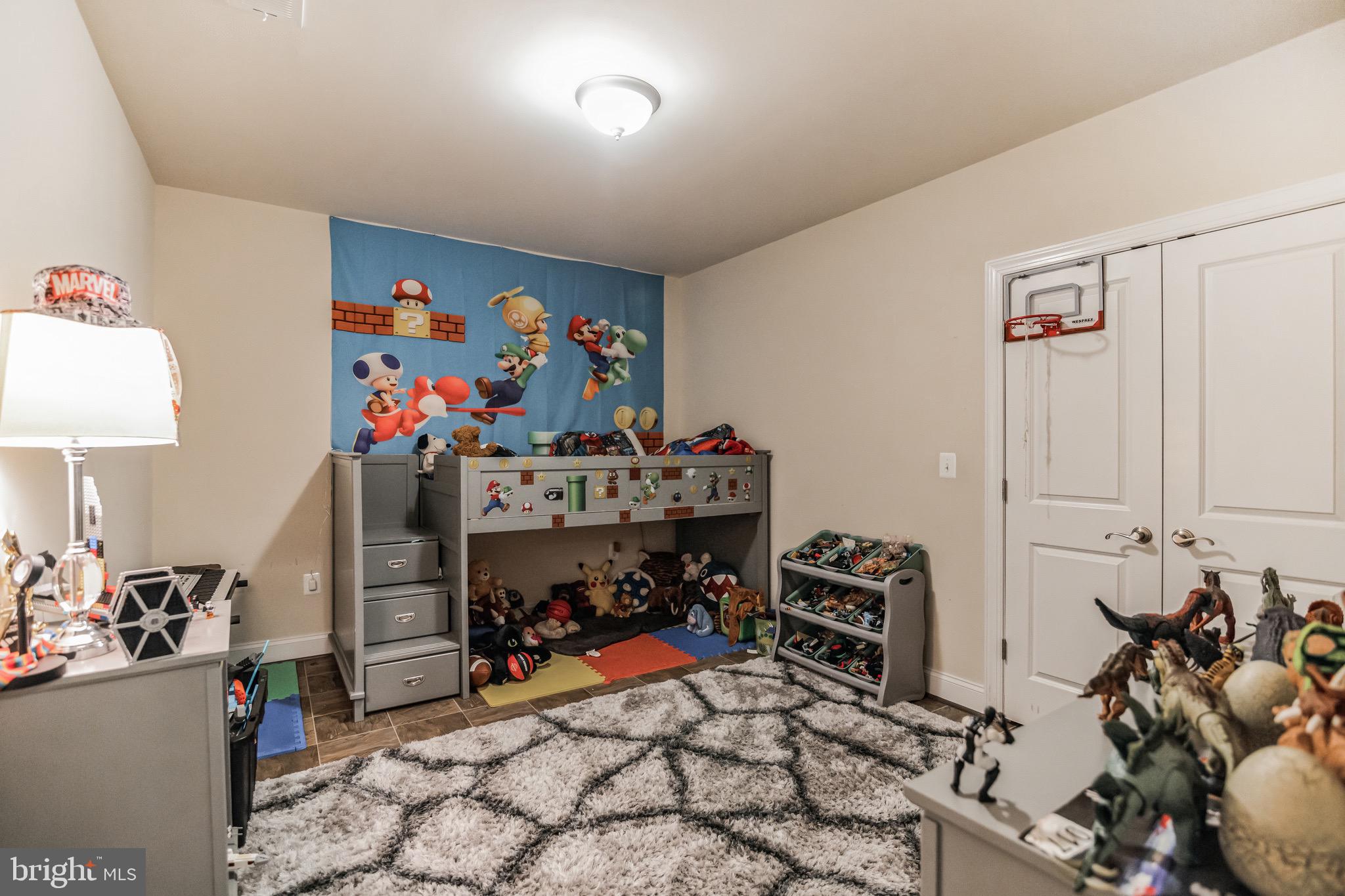 THE VILLAGES OF STEEPLECHASE - Residential Lease