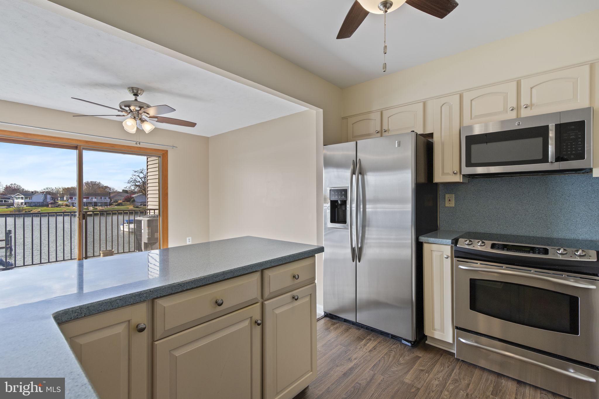 GUNPOWDER COVE - Residential