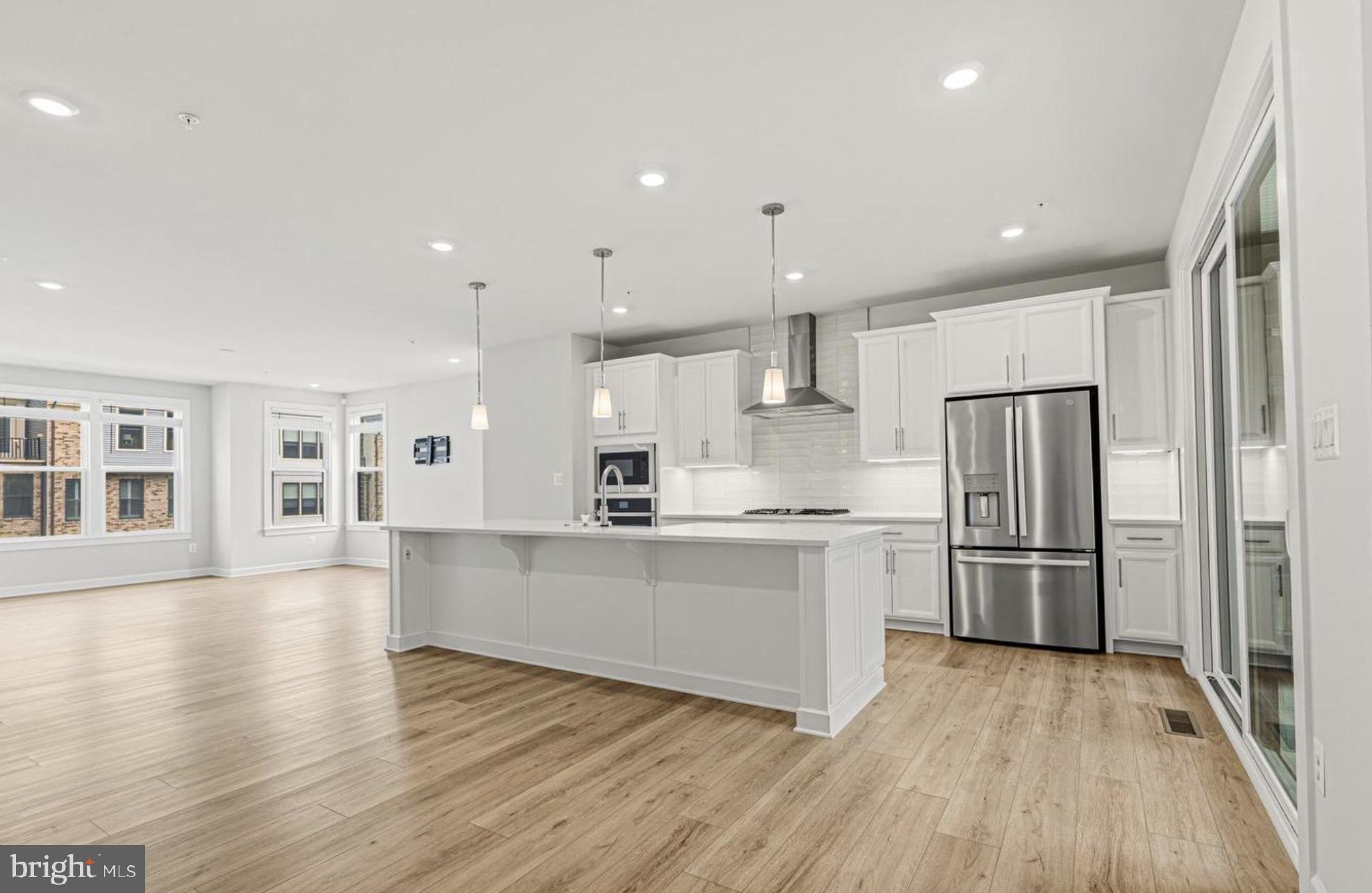 13866 RIDGEVIEW COURT