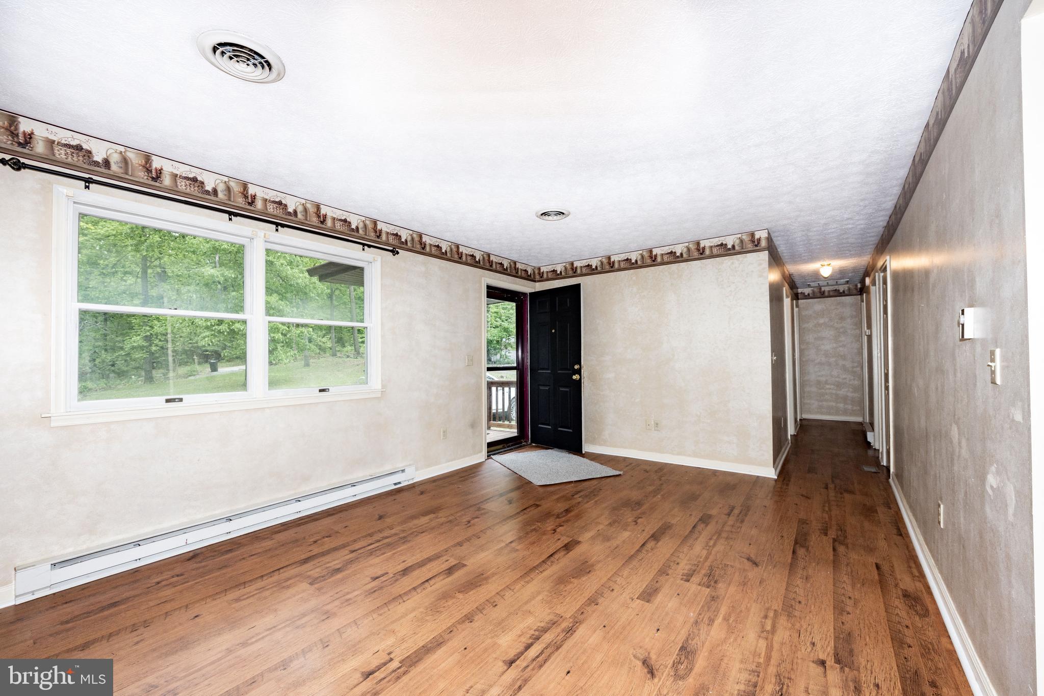 GLENWOOD FOREST - Residential