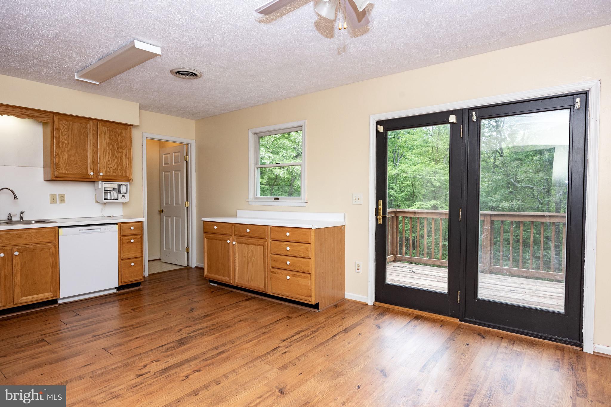 GLENWOOD FOREST - Residential