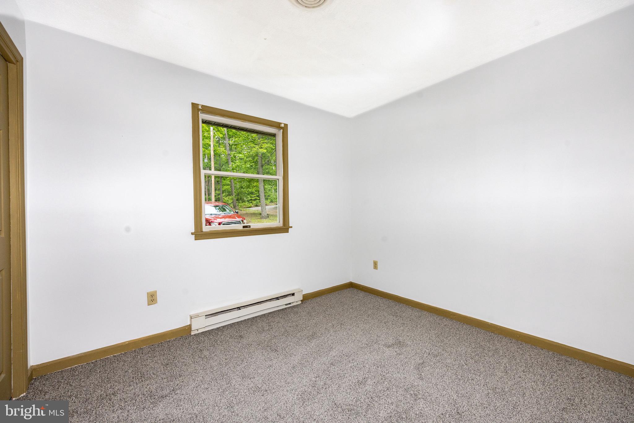 GLENWOOD FOREST - Residential