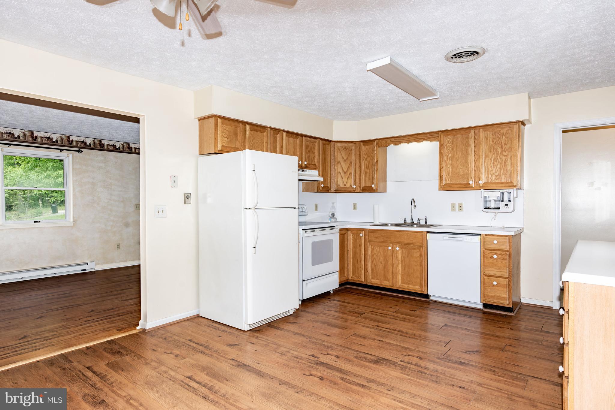 GLENWOOD FOREST - Residential