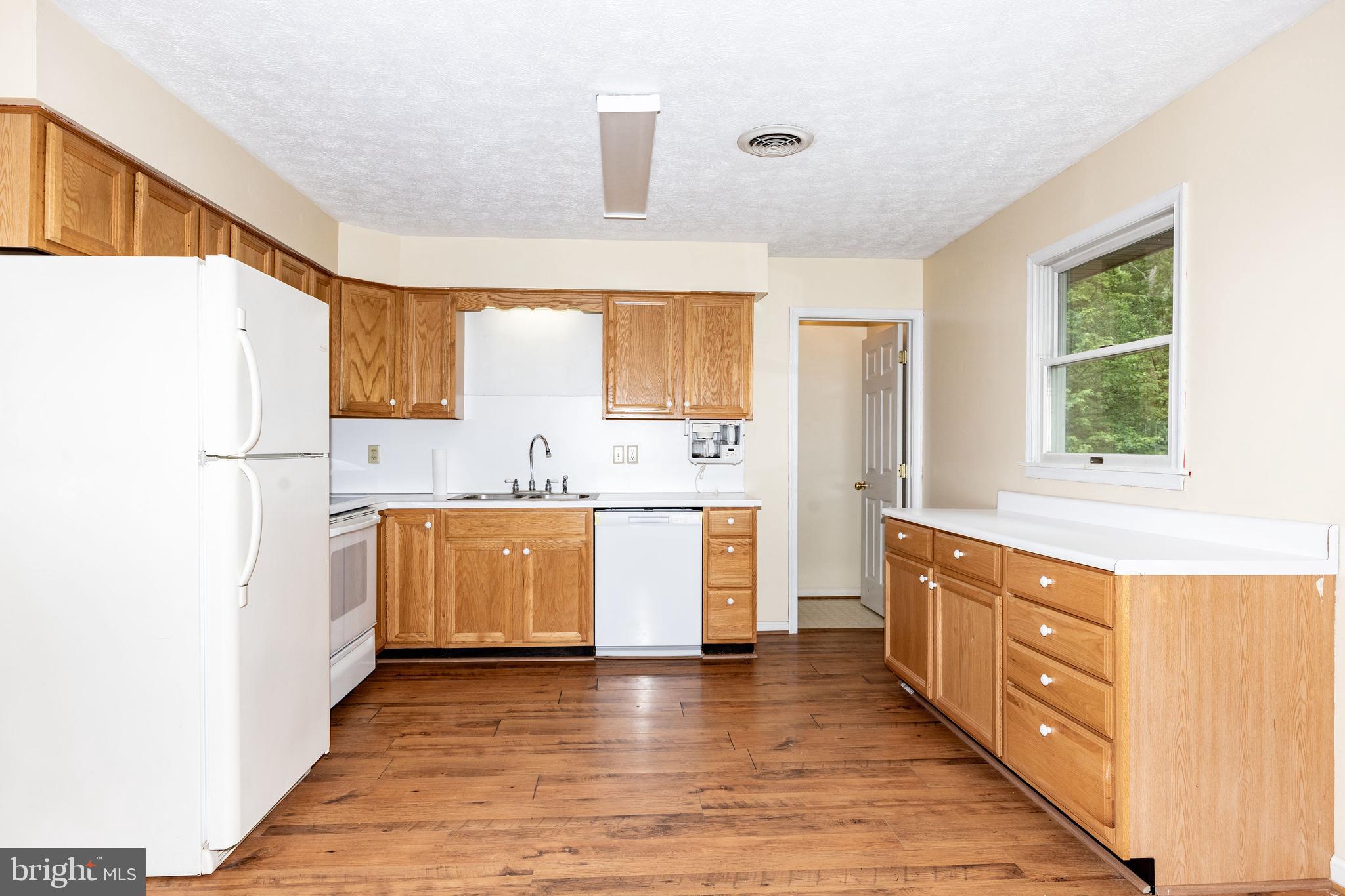 GLENWOOD FOREST - Residential