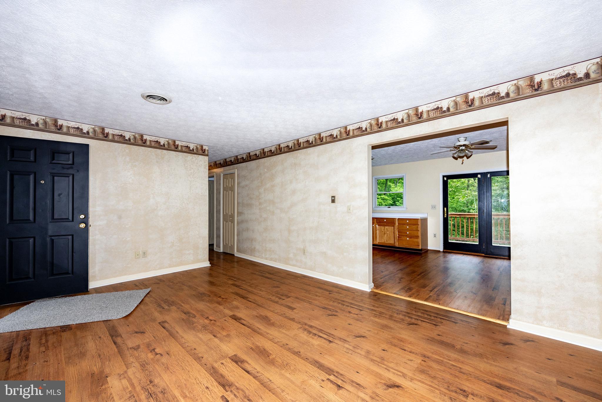 GLENWOOD FOREST - Residential