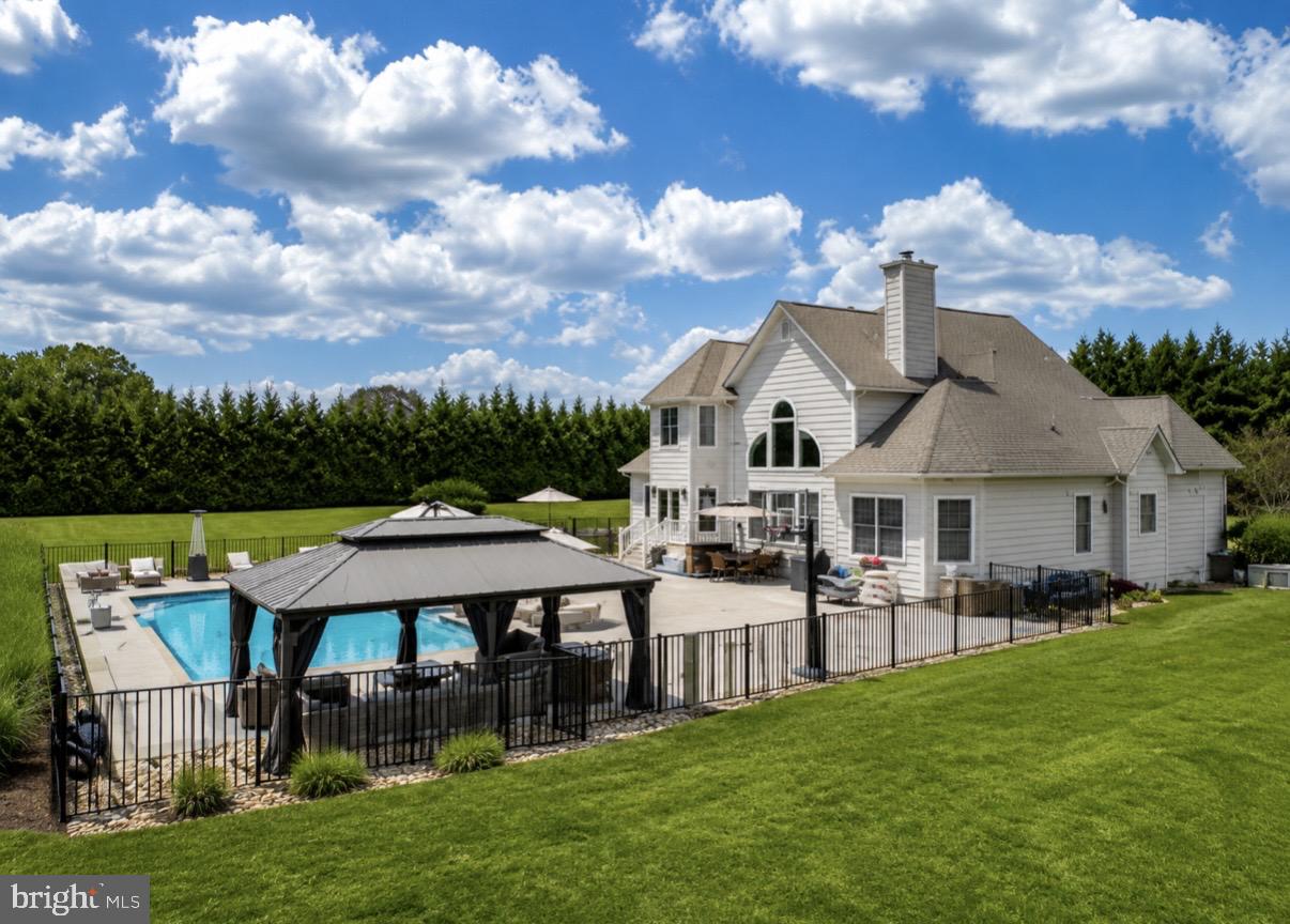 5 Jessie Rd, Harwood, MD, 20776, USA, 6 Bedrooms Bedrooms, ,5 BathroomsBathrooms,Residential,Pending,5 Jessie Rd,MDAA2147904