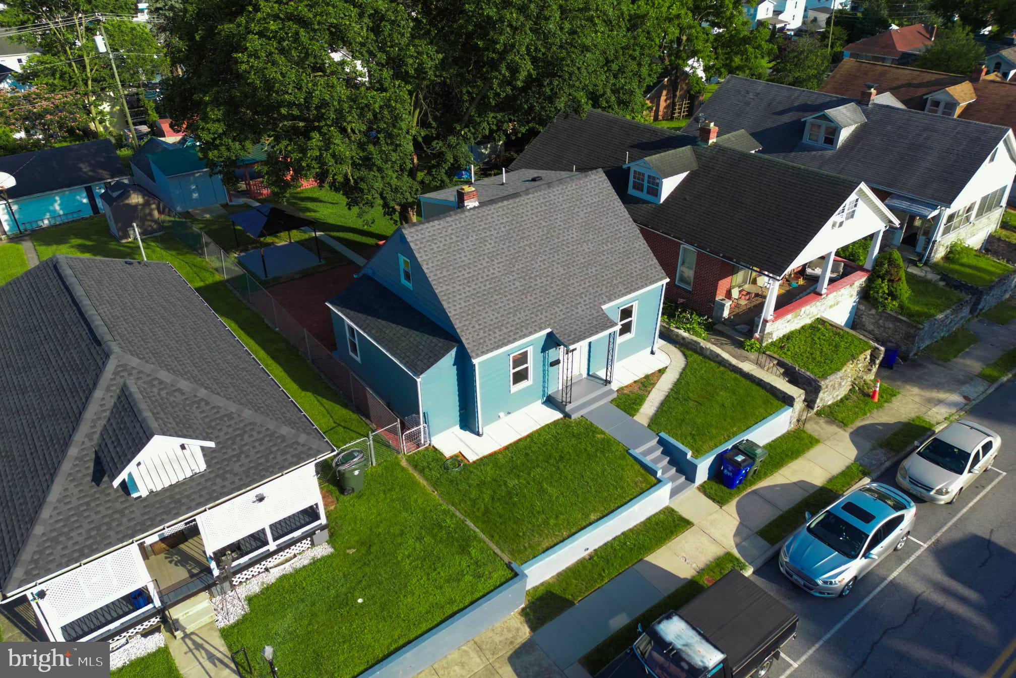 HAGERSTOWN - Residential