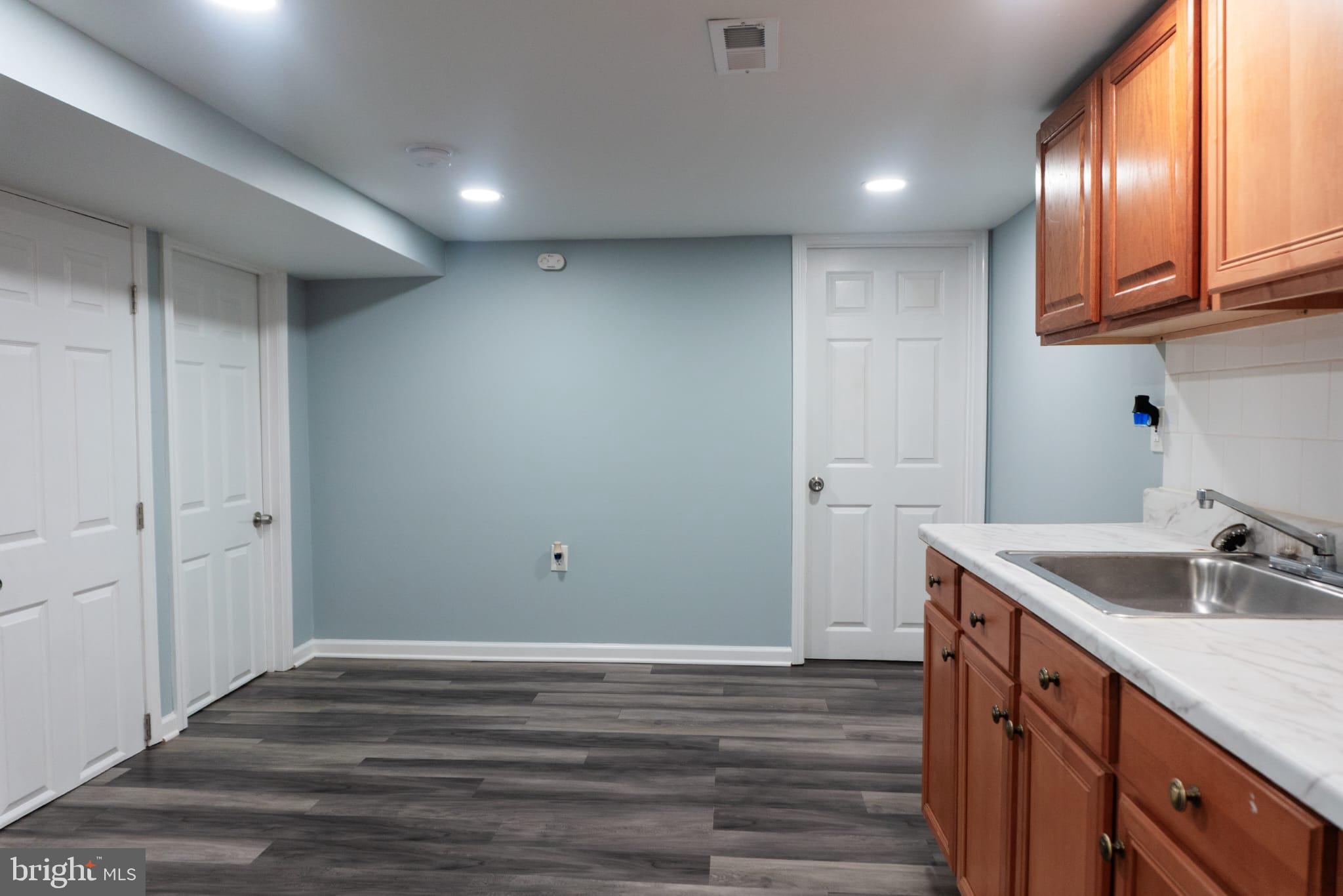 HAGERSTOWN - Residential