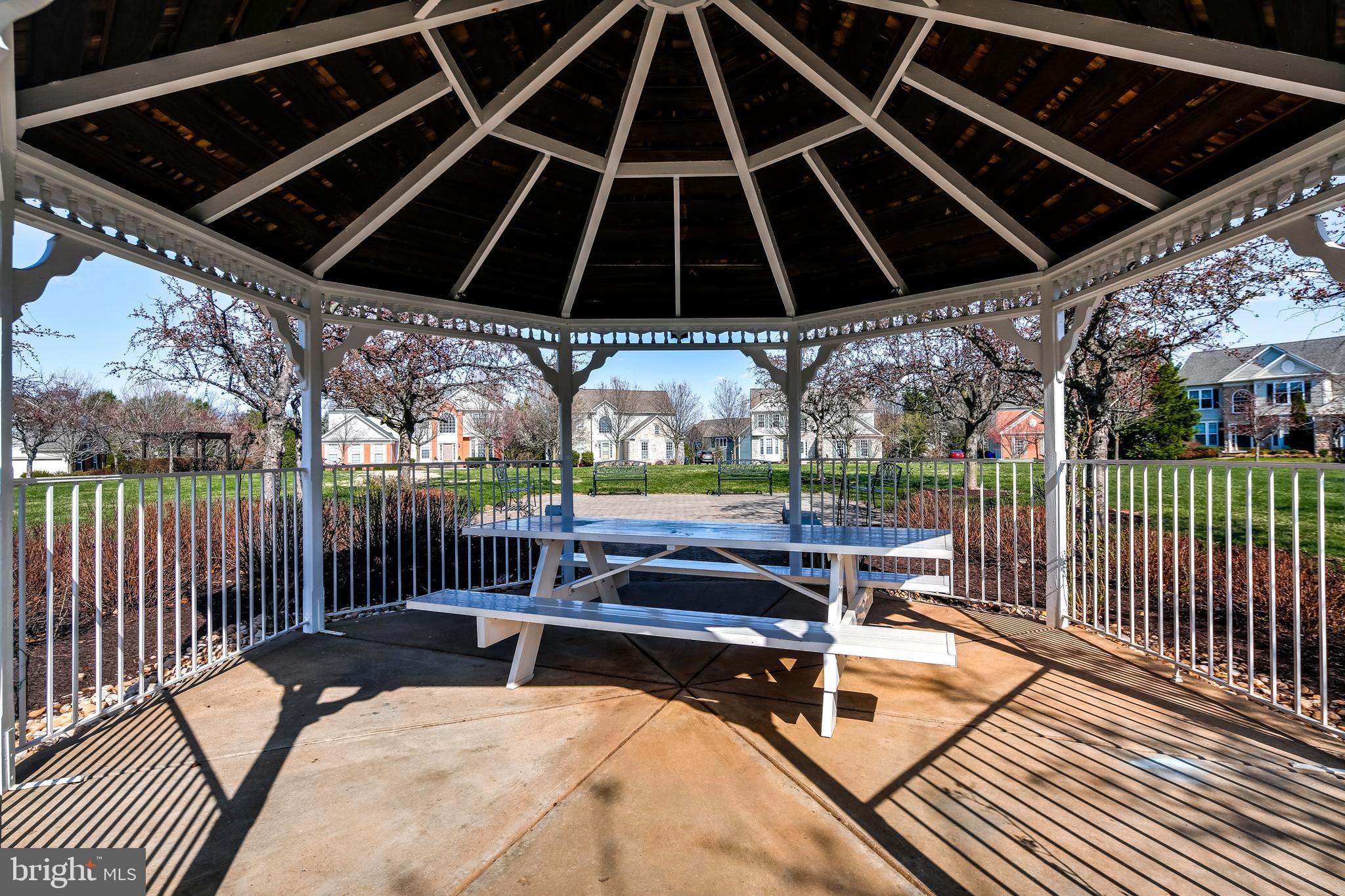 CLARKS GLEN - Residential