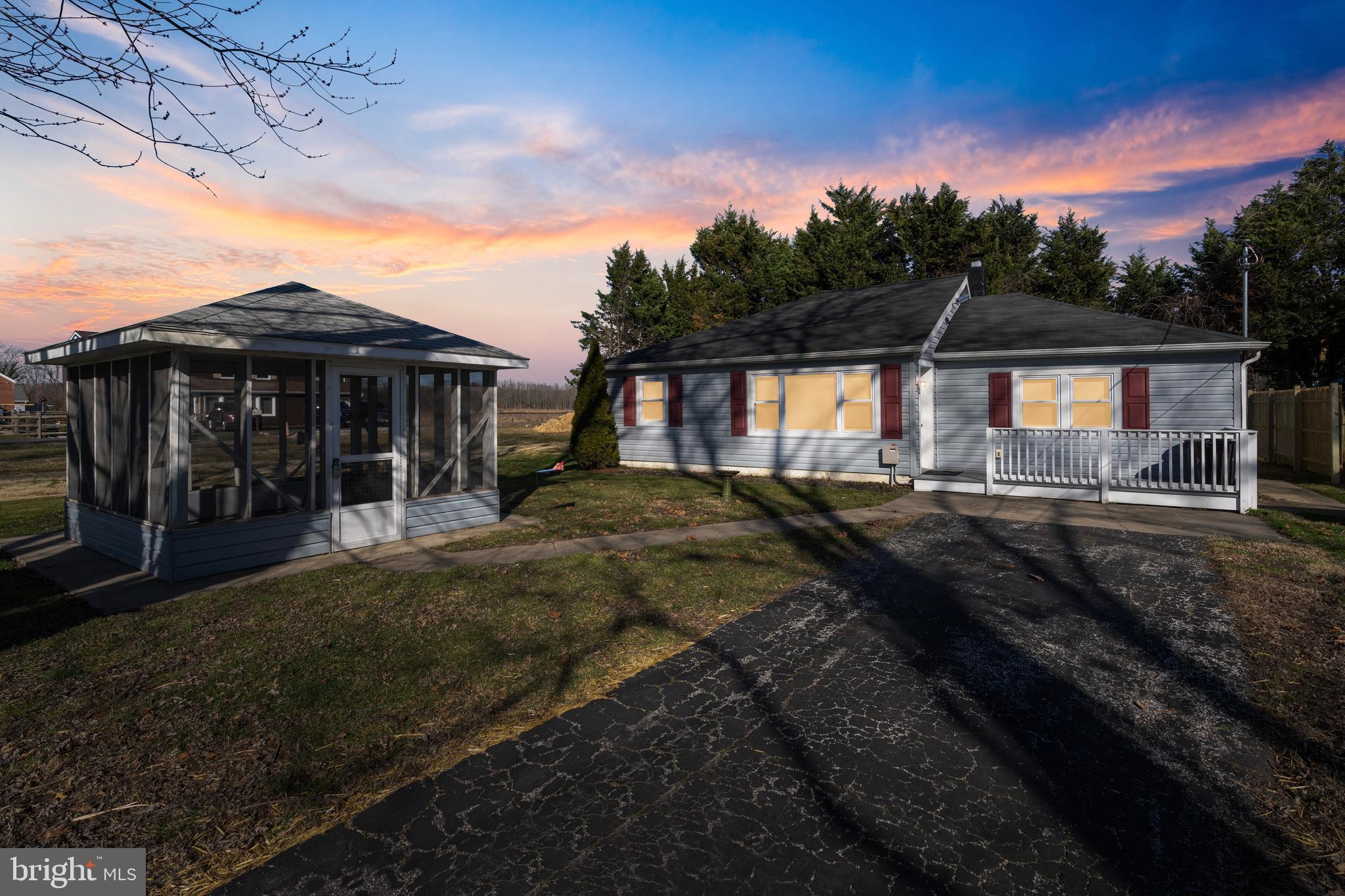 BACK RIVER NECK PARK - Residential Lease