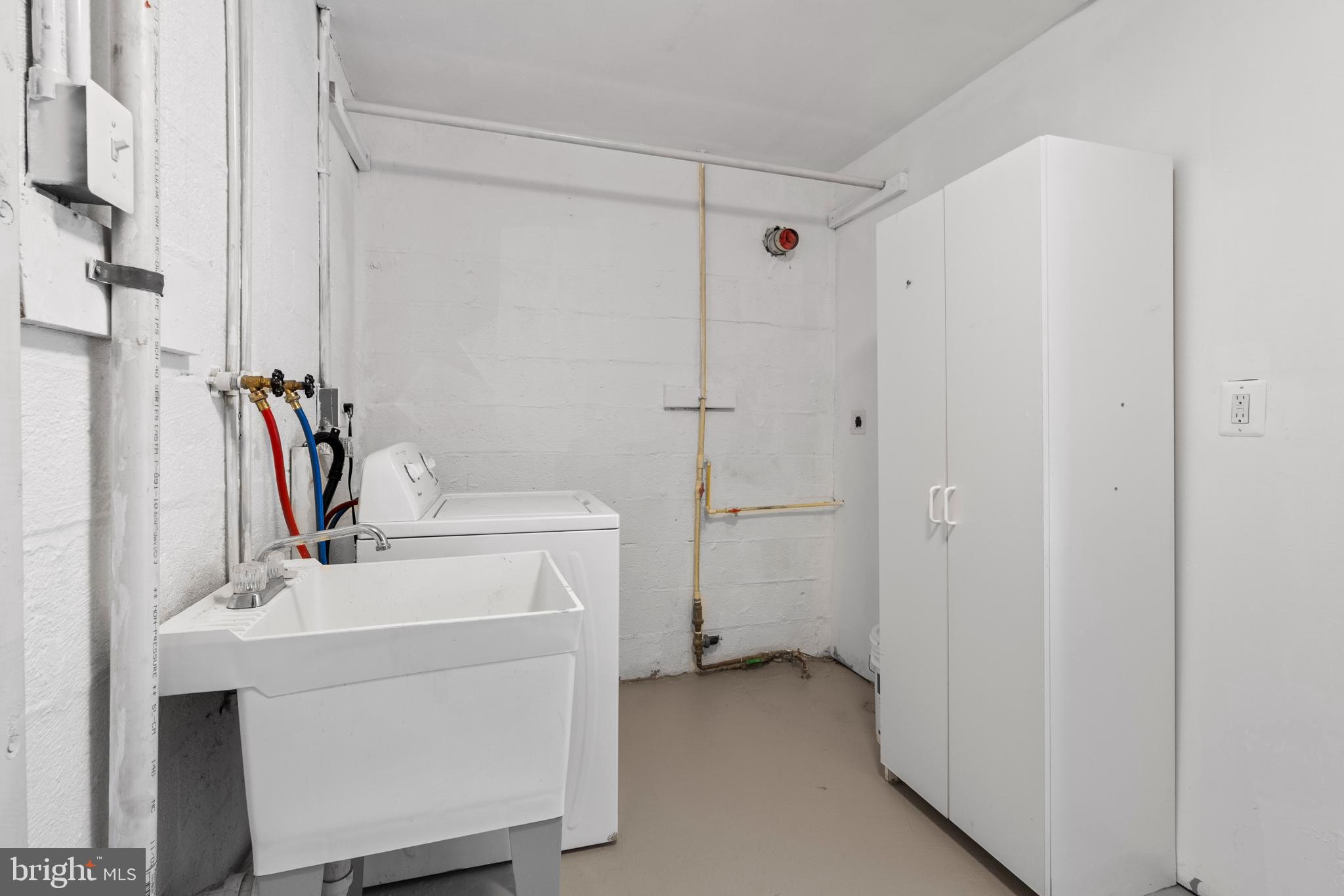 BACK RIVER NECK PARK - Residential Lease