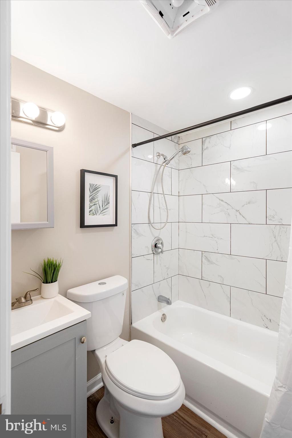 VICTORY VILLA - Residential