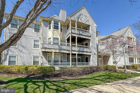 Photo of 110 Lowell Court #9, PRINCETON, NJ 08540 (MLS # NJME2071514)
