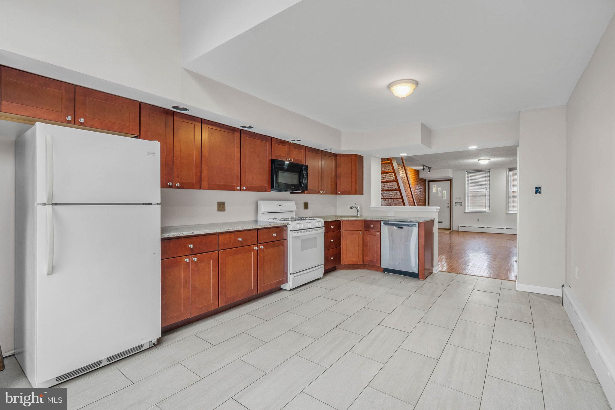 PASSYUNK SQUARE - Residential Lease