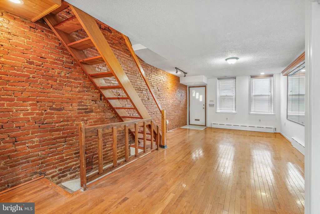 Photo of 708 Tasker Street, PHILADELPHIA, PA 19148 (MLS # PAPH2554270)