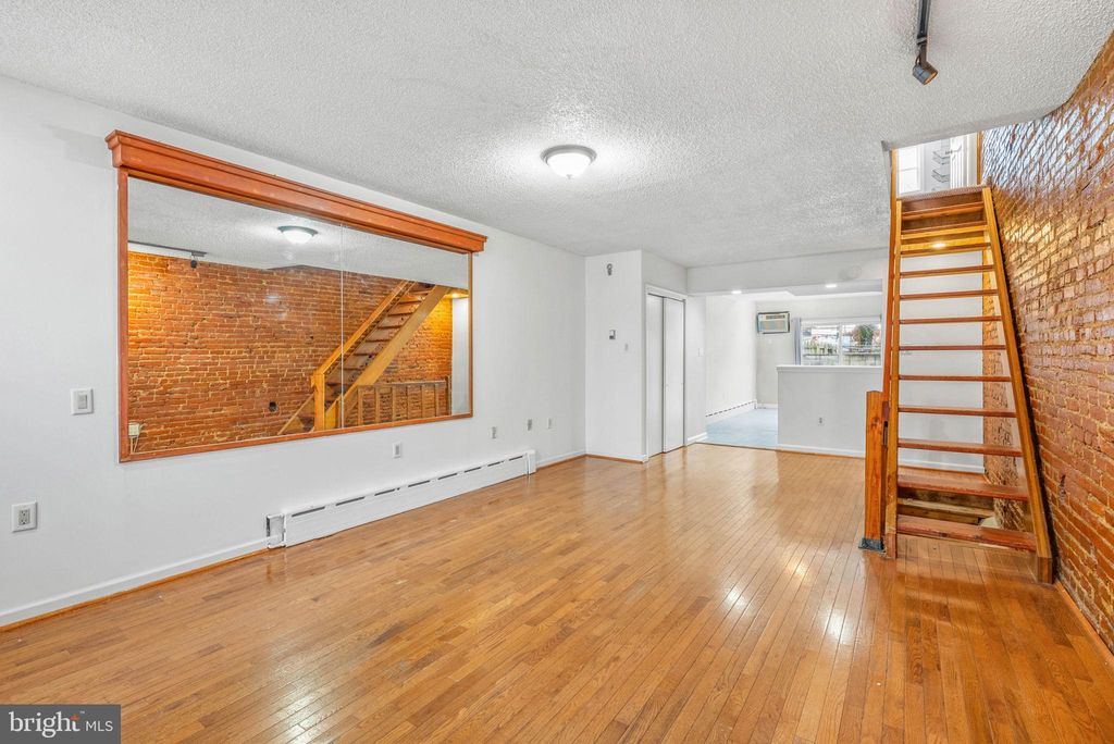 Photo of 708 Tasker Street, PHILADELPHIA, PA 19148 (MLS # PAPH2554270)