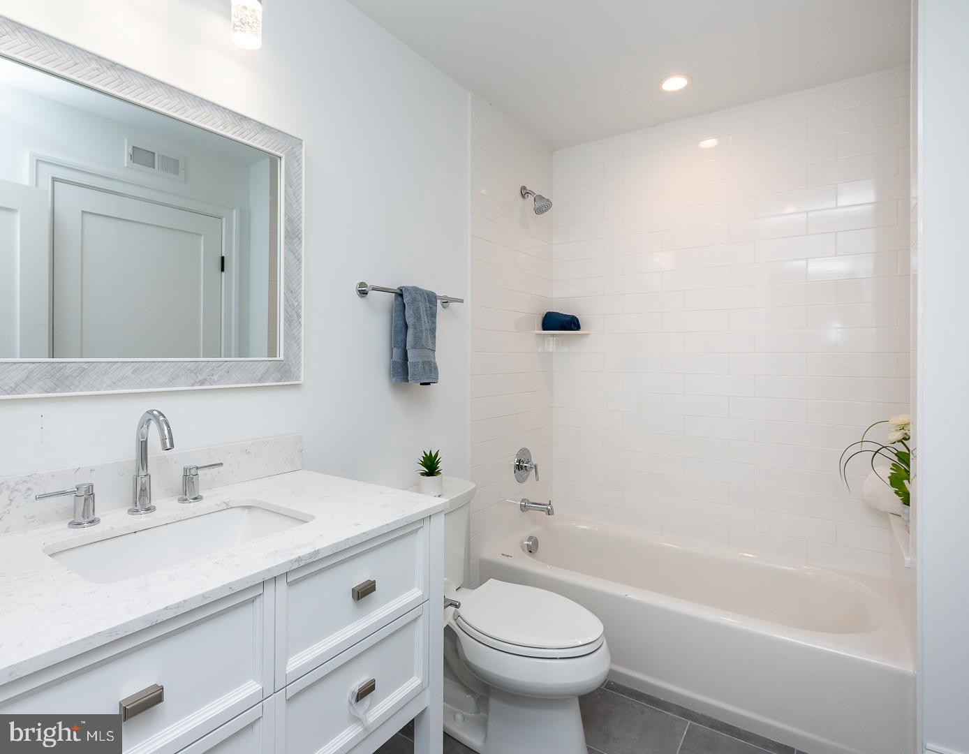 HAVERTOWN - Residential