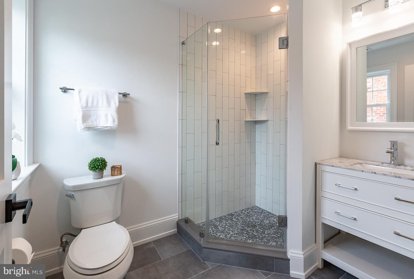 HAVERTOWN - Residential