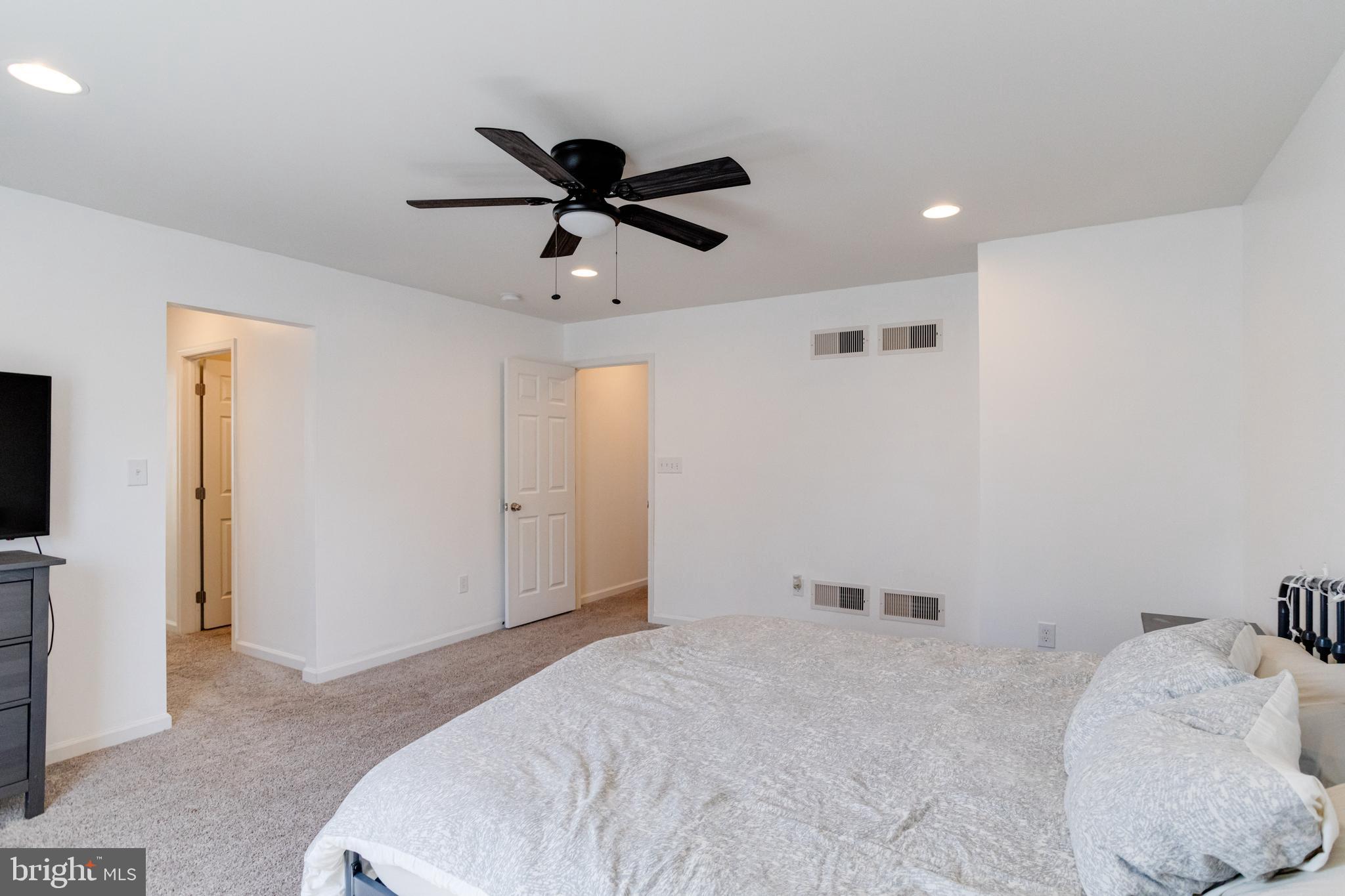 KENSINGTON - Residential