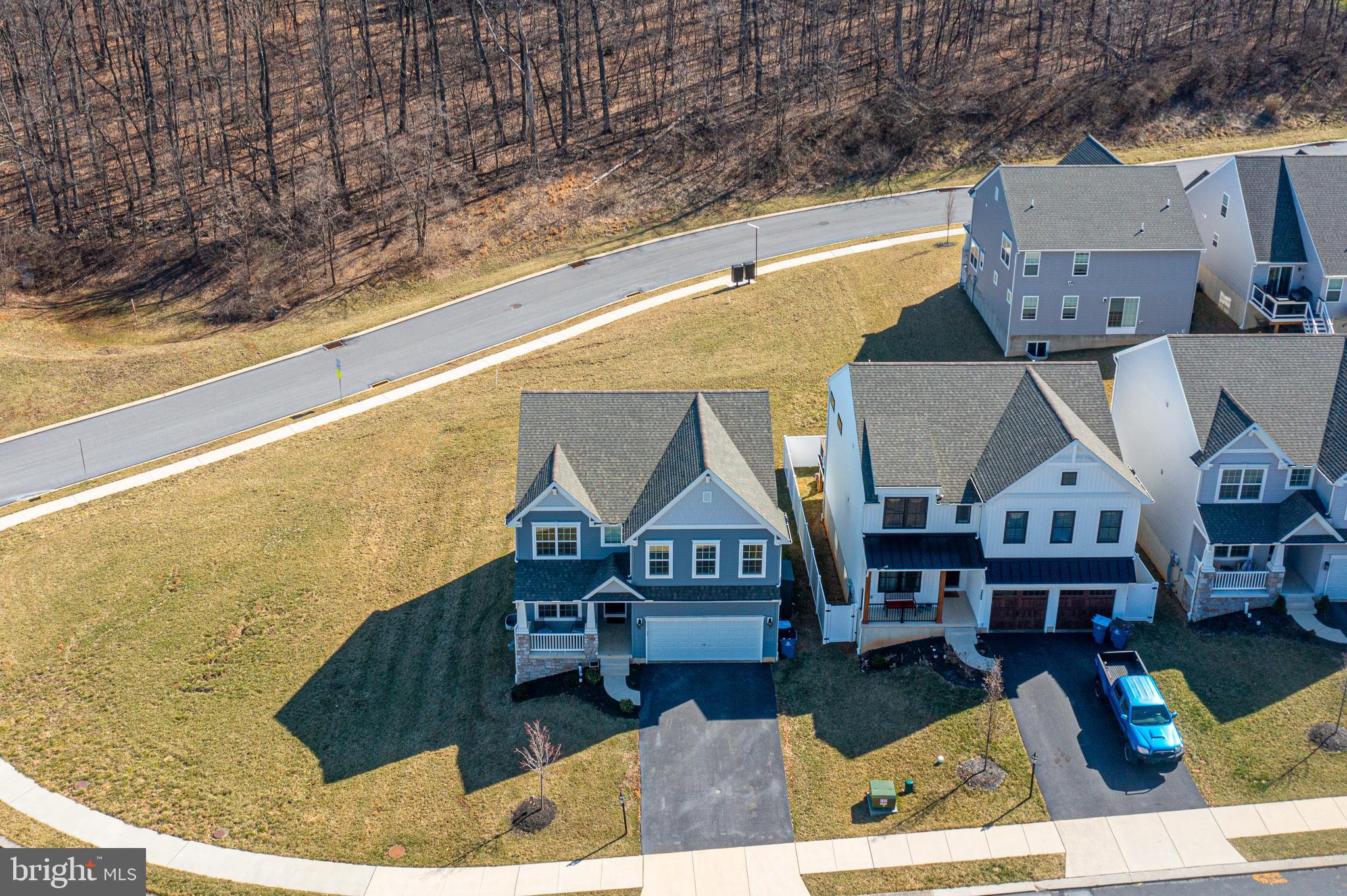 KENSINGTON - Residential