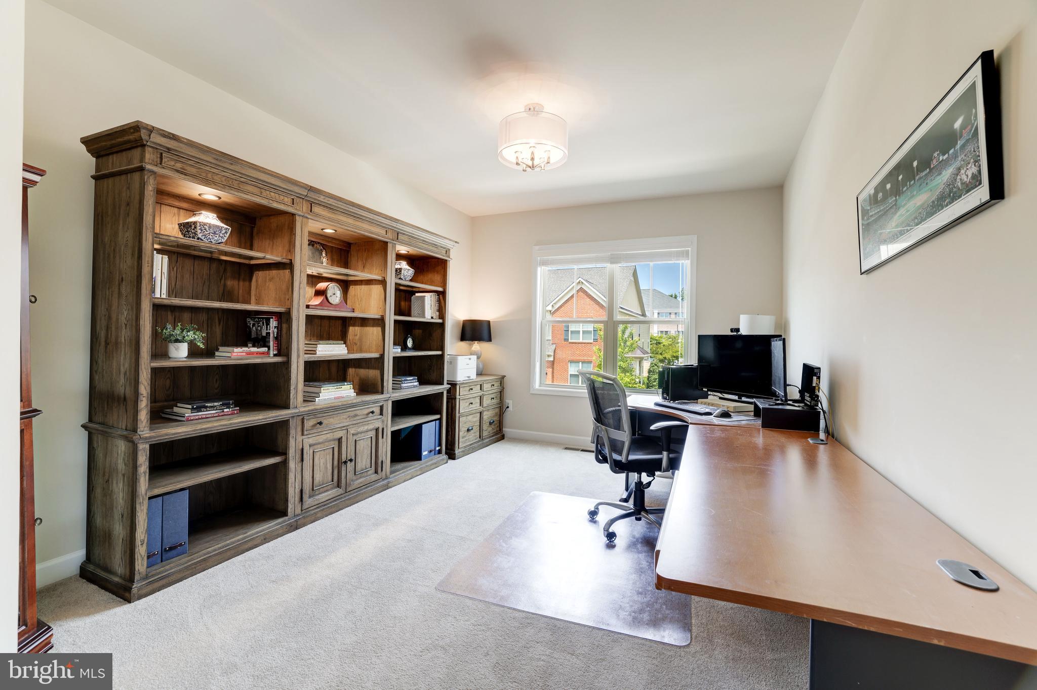 THE VISTAS AT LANSDOWNE - Residential