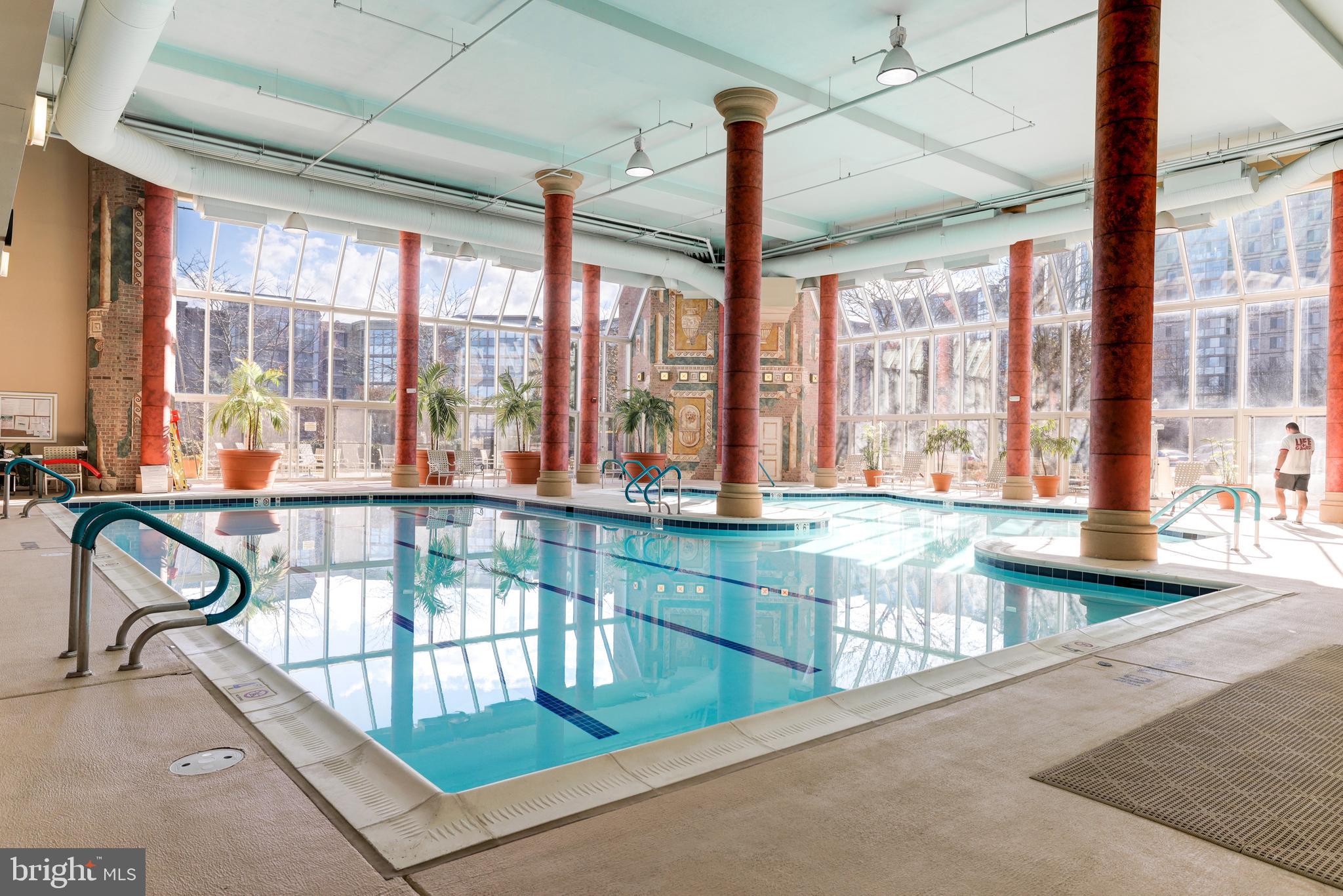 THE VISTAS AT LANSDOWNE - Residential