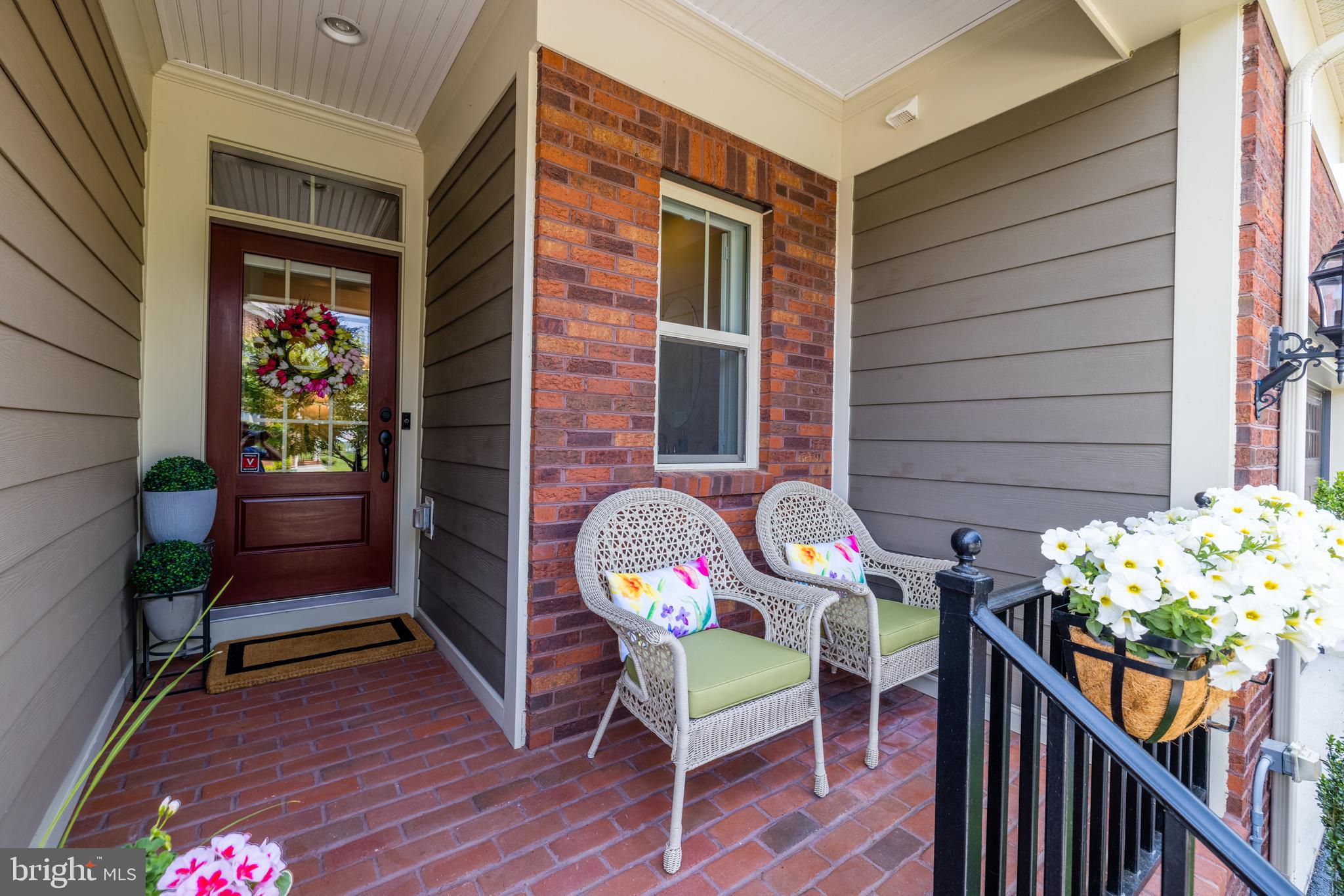 THE VISTAS AT LANSDOWNE - Residential