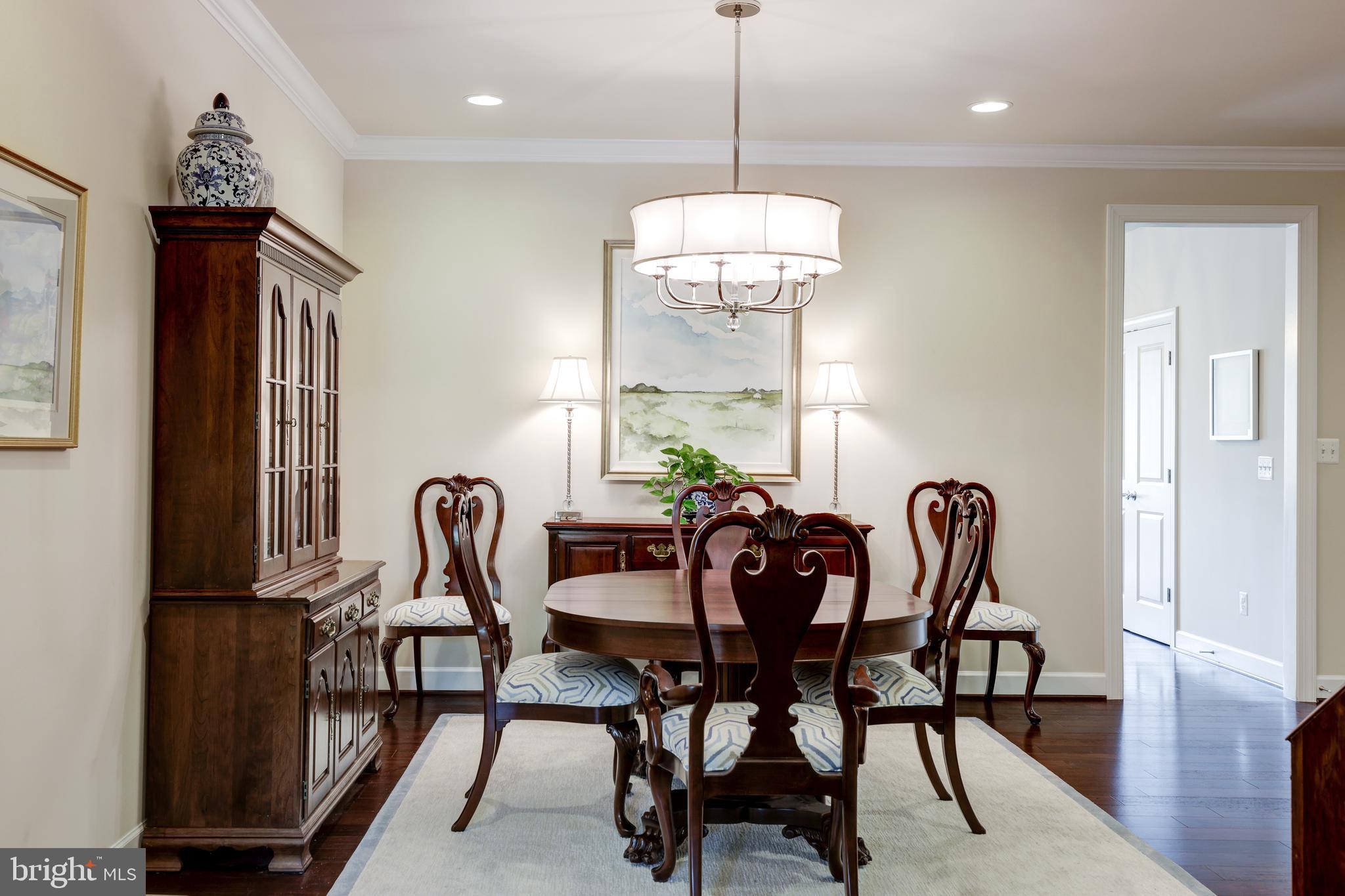 THE VISTAS AT LANSDOWNE - Residential