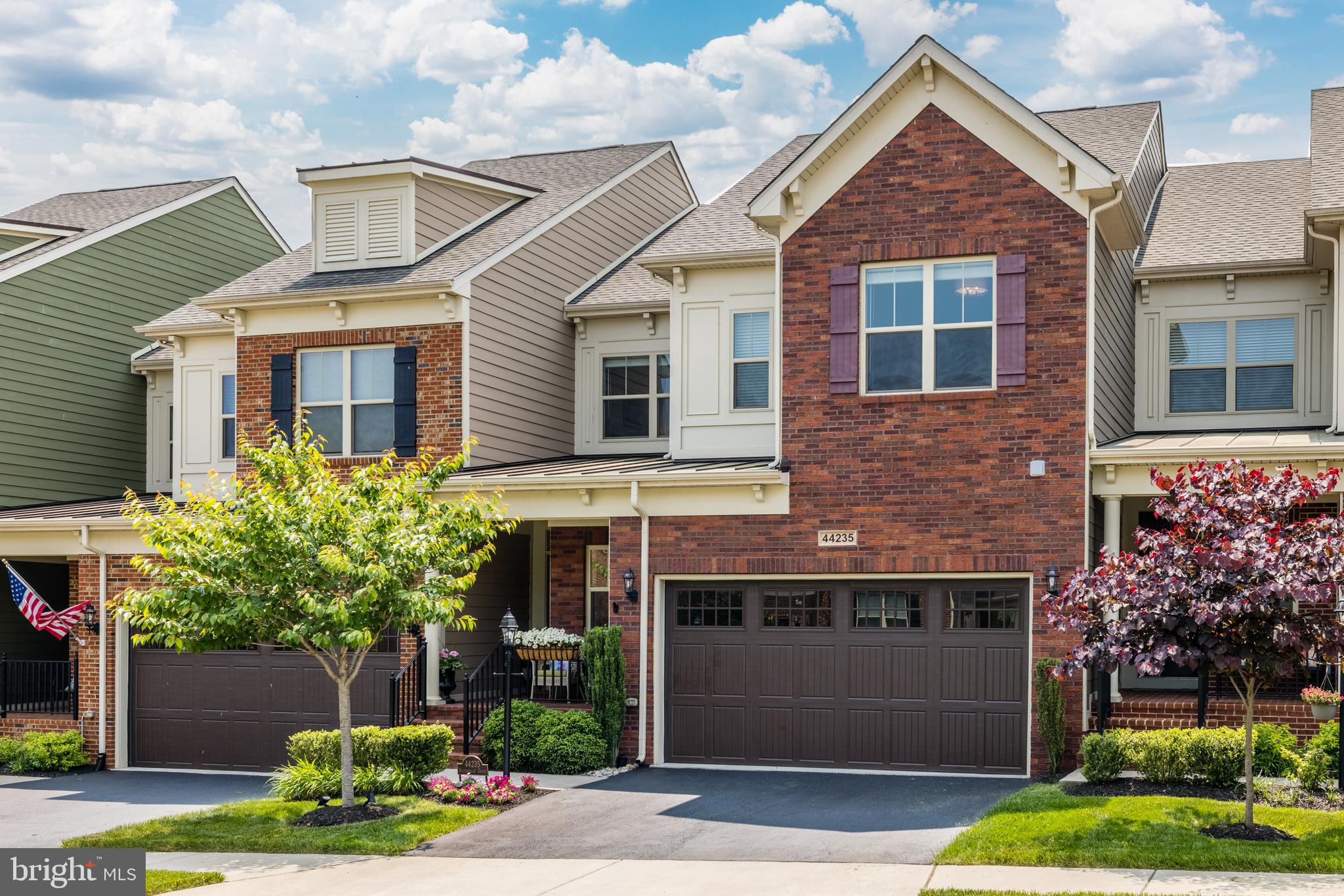 THE VISTAS AT LANSDOWNE - Residential