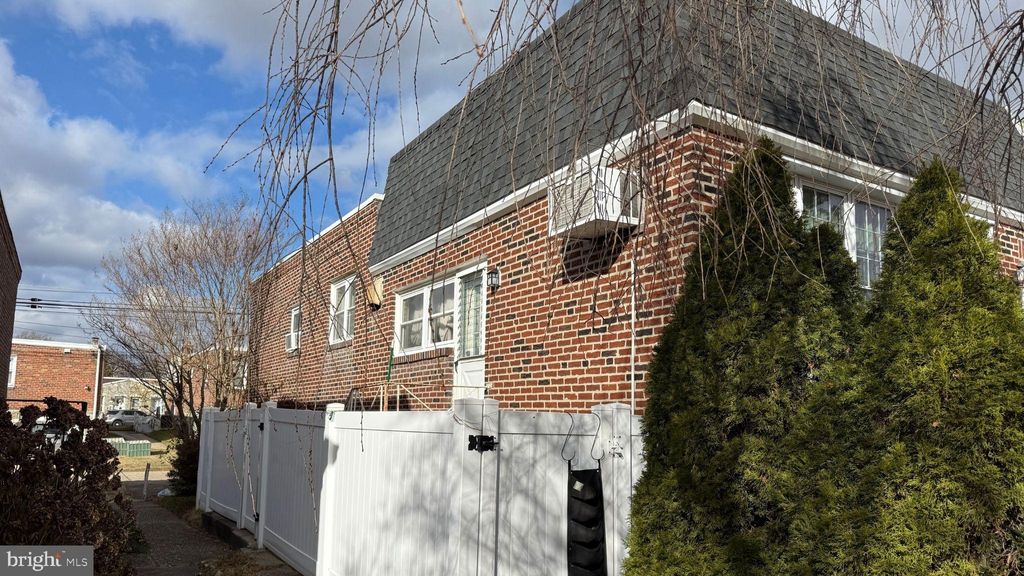 Photo of 8512 Frontenac Street, PHILADELPHIA, PA 19152 (MLS # PAPH2567216)