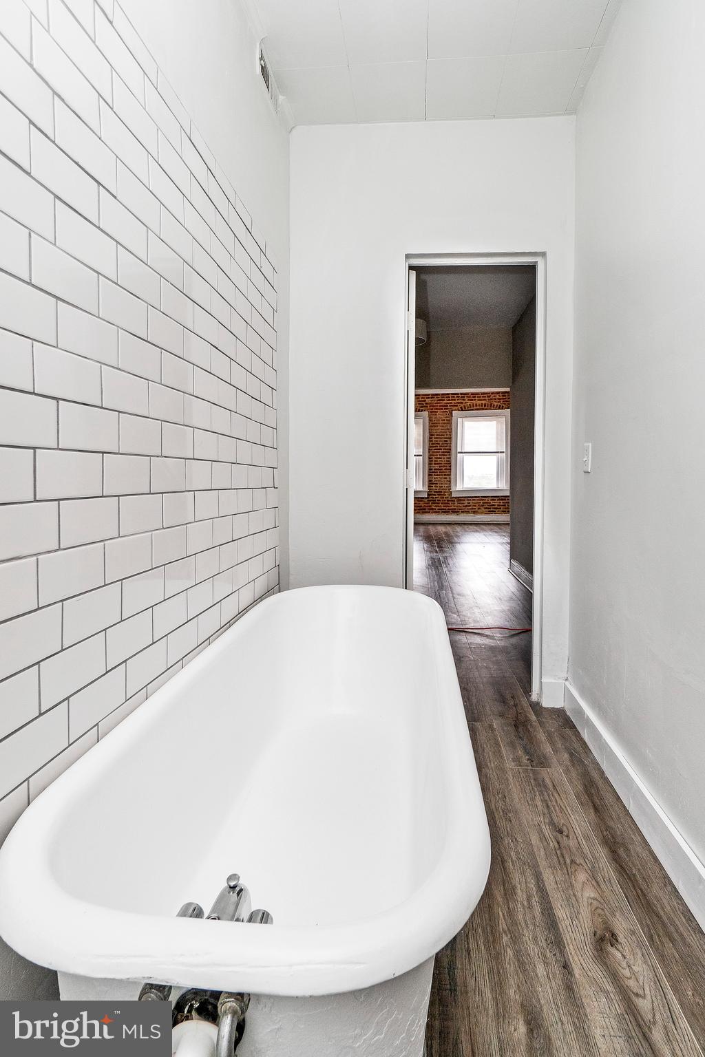 BOLTON HILL HISTORIC DISTRICT - Residential Income