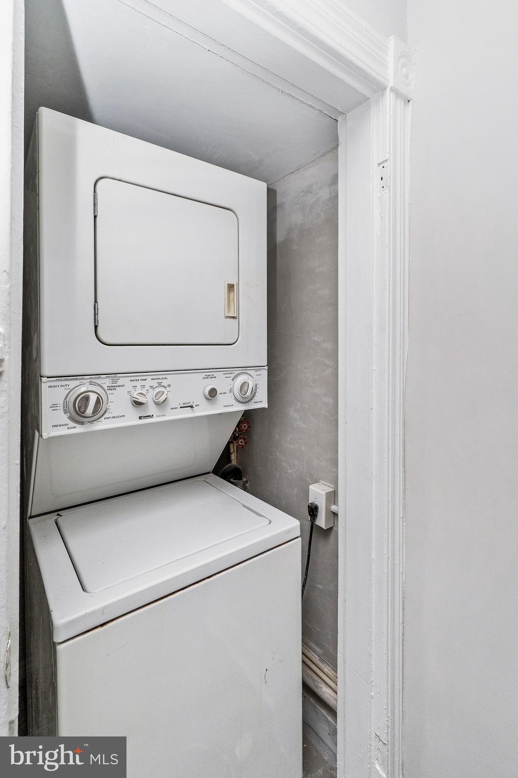 BOLTON HILL HISTORIC DISTRICT - Residential Income