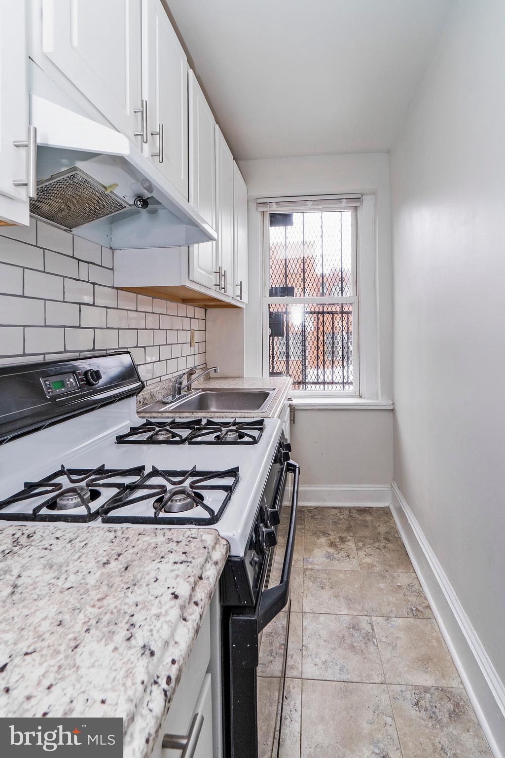 BOLTON HILL HISTORIC DISTRICT - Residential Income