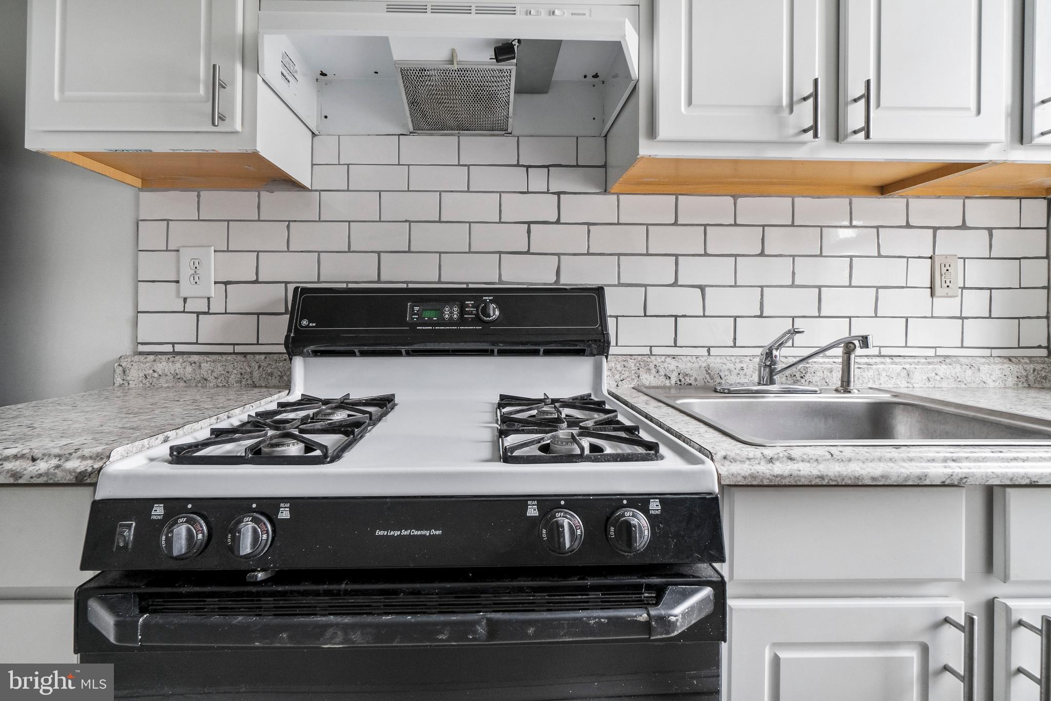 BOLTON HILL HISTORIC DISTRICT - Residential Income