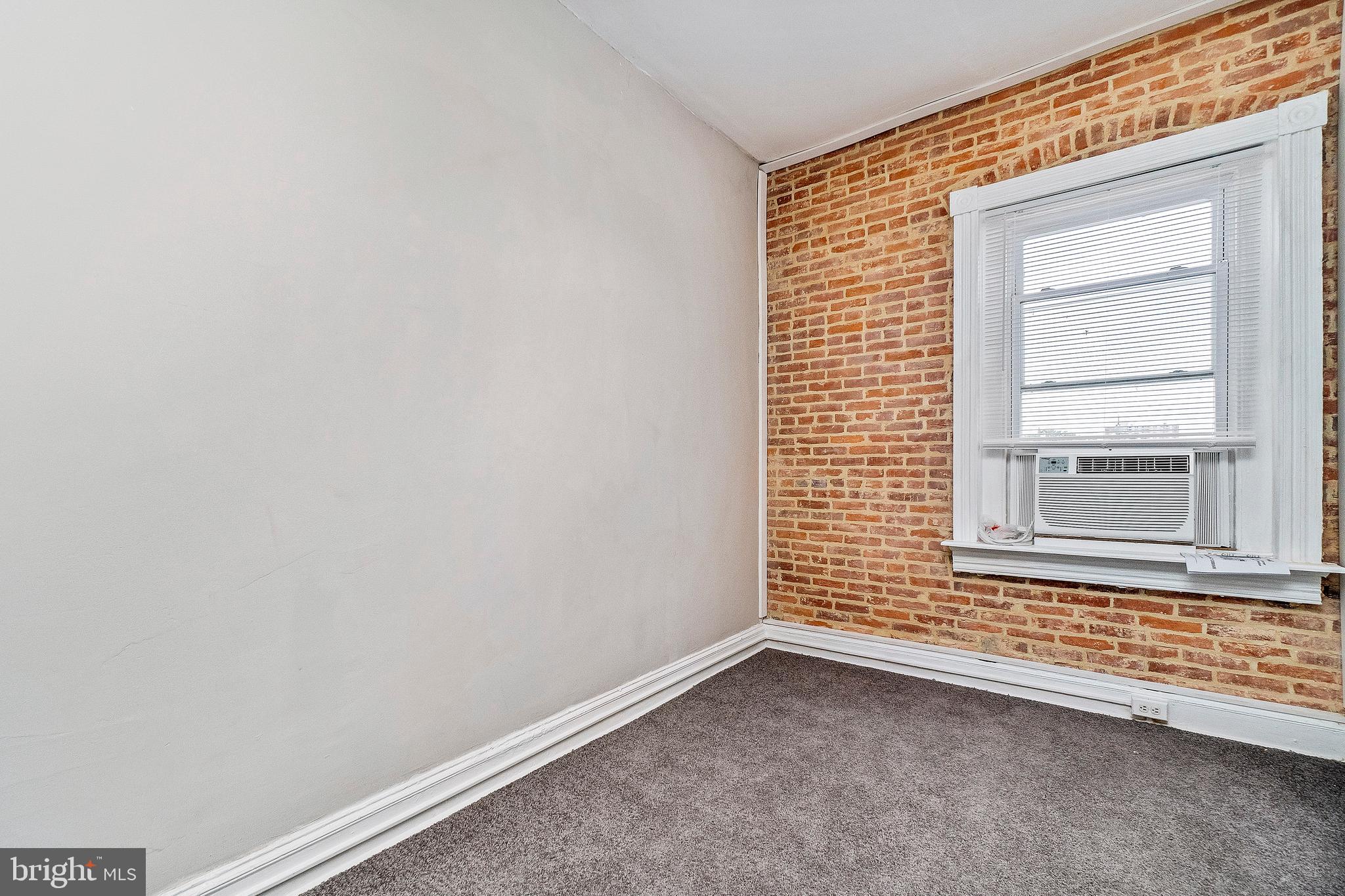 BOLTON HILL HISTORIC DISTRICT - Residential Income