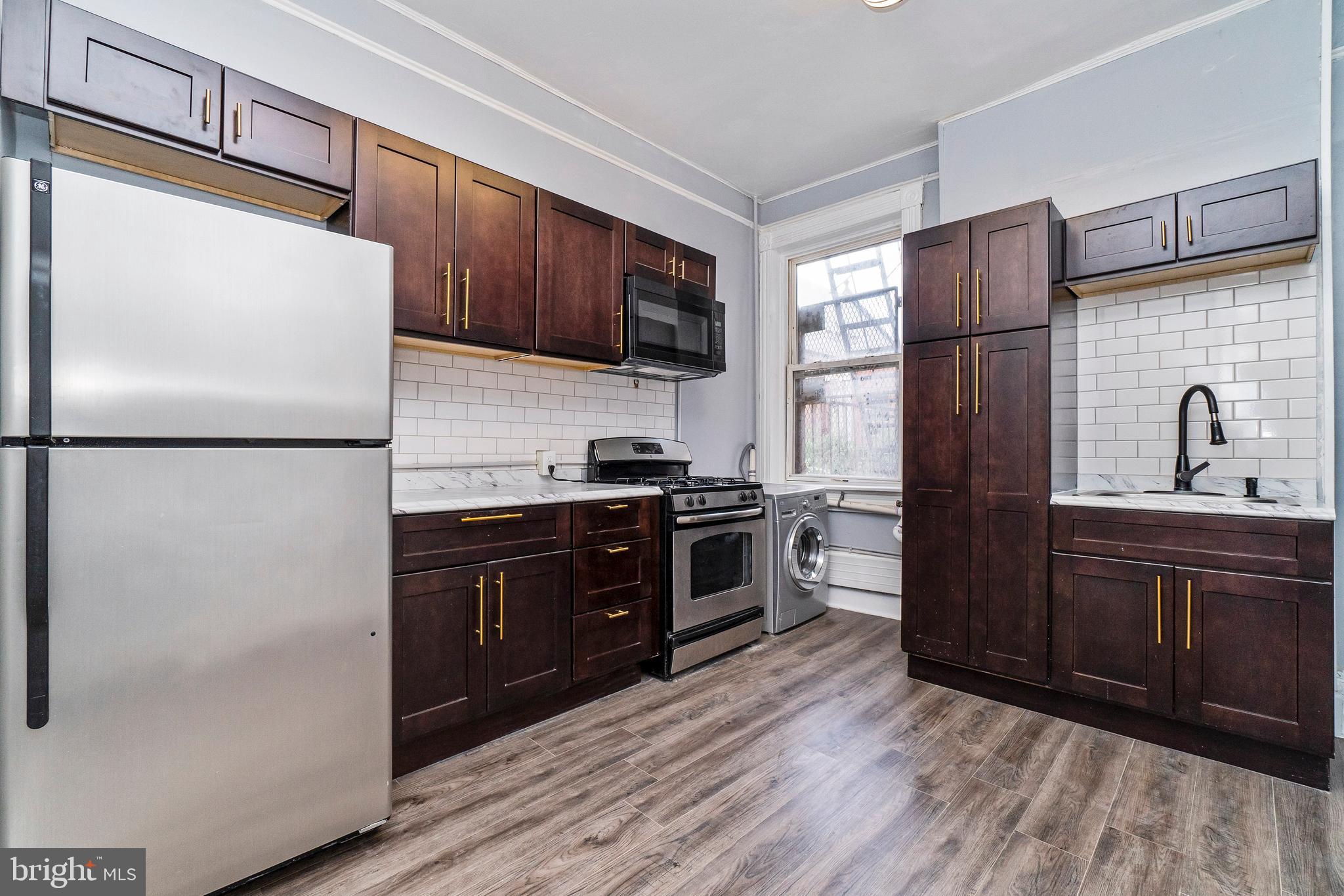 BOLTON HILL HISTORIC DISTRICT - Residential Income