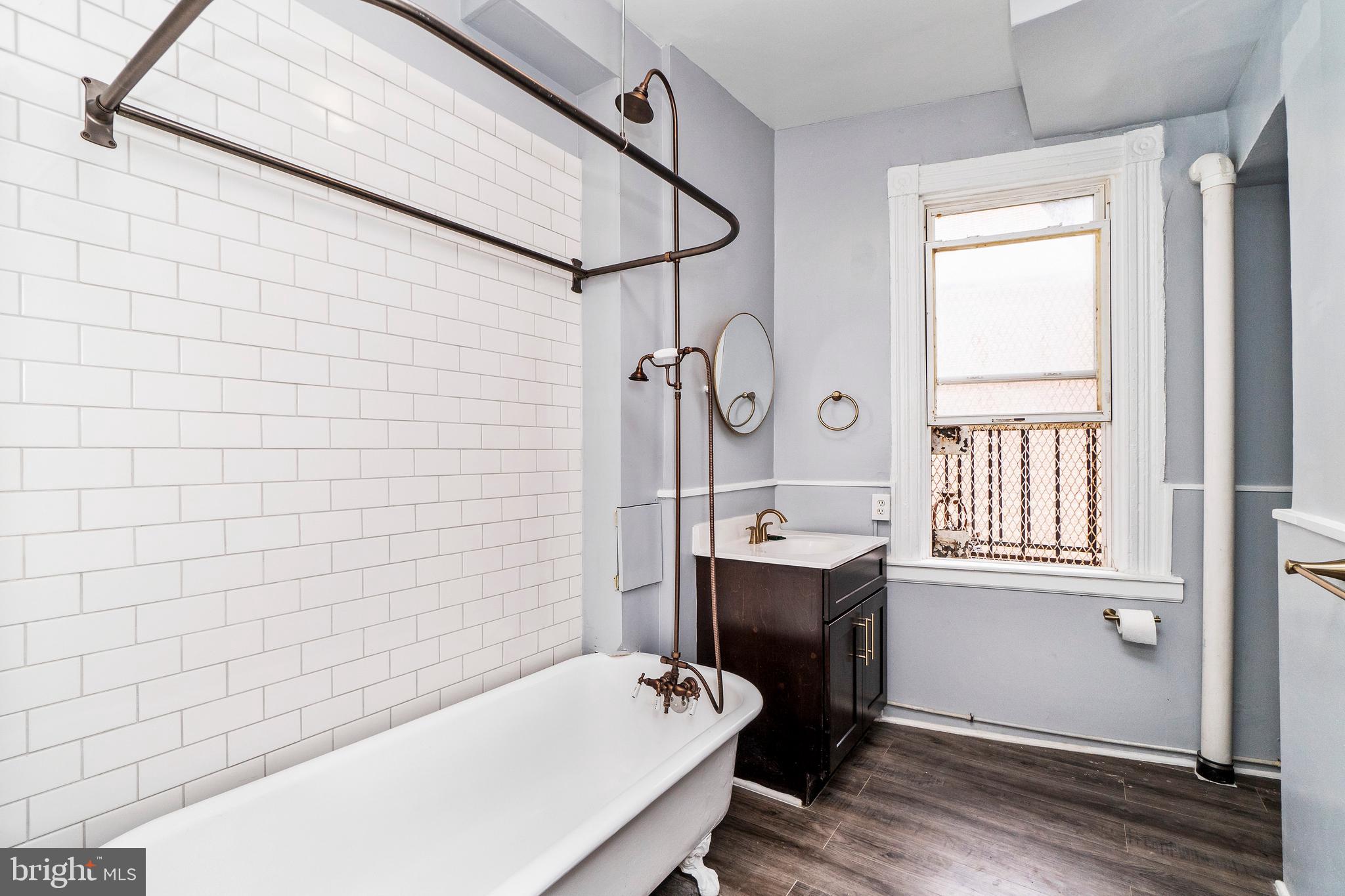 BOLTON HILL HISTORIC DISTRICT - Residential Income