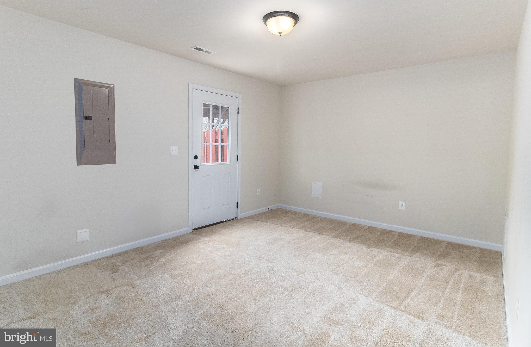 MALLARD LANDING - Residential Lease